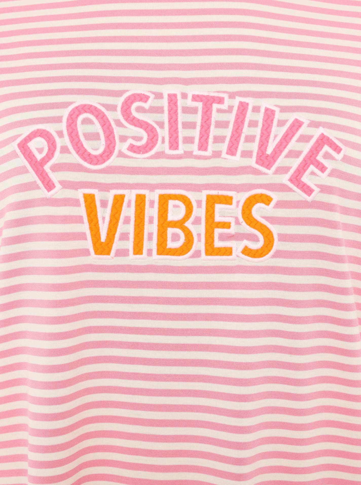 Zwillingsherz T-Shirt »"Positive Vibes"« gestickter Statement Schriftzug, Rundhals