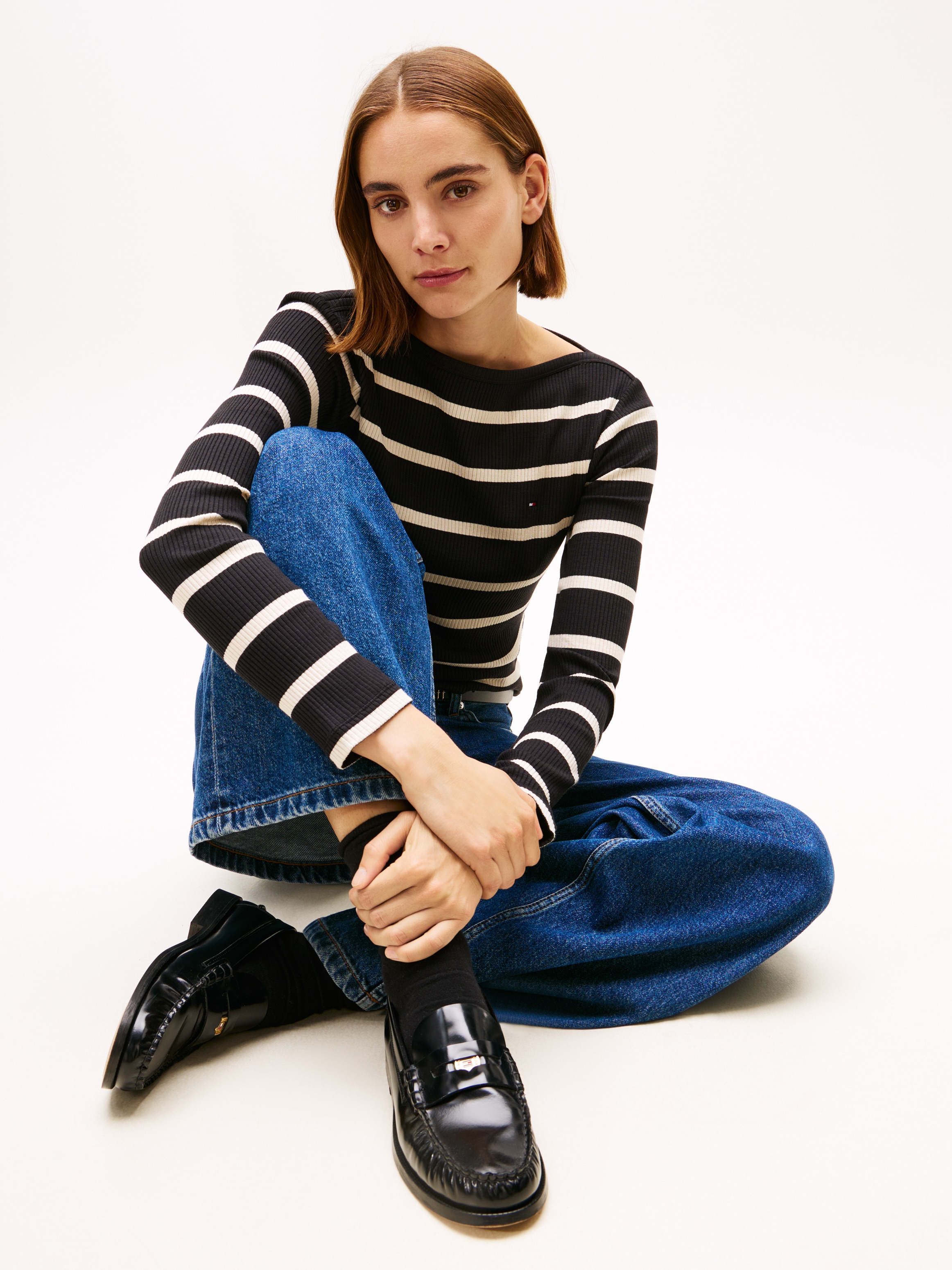 Tommy Hilfiger Langarmshirt »SLIM 5X2 RIB BOAT-NK LS mit U-Boot Ausschnitt und Rippstruktur« unifarben, casual, slim fit, Viskosemix, U-Boot-Ausschnitt