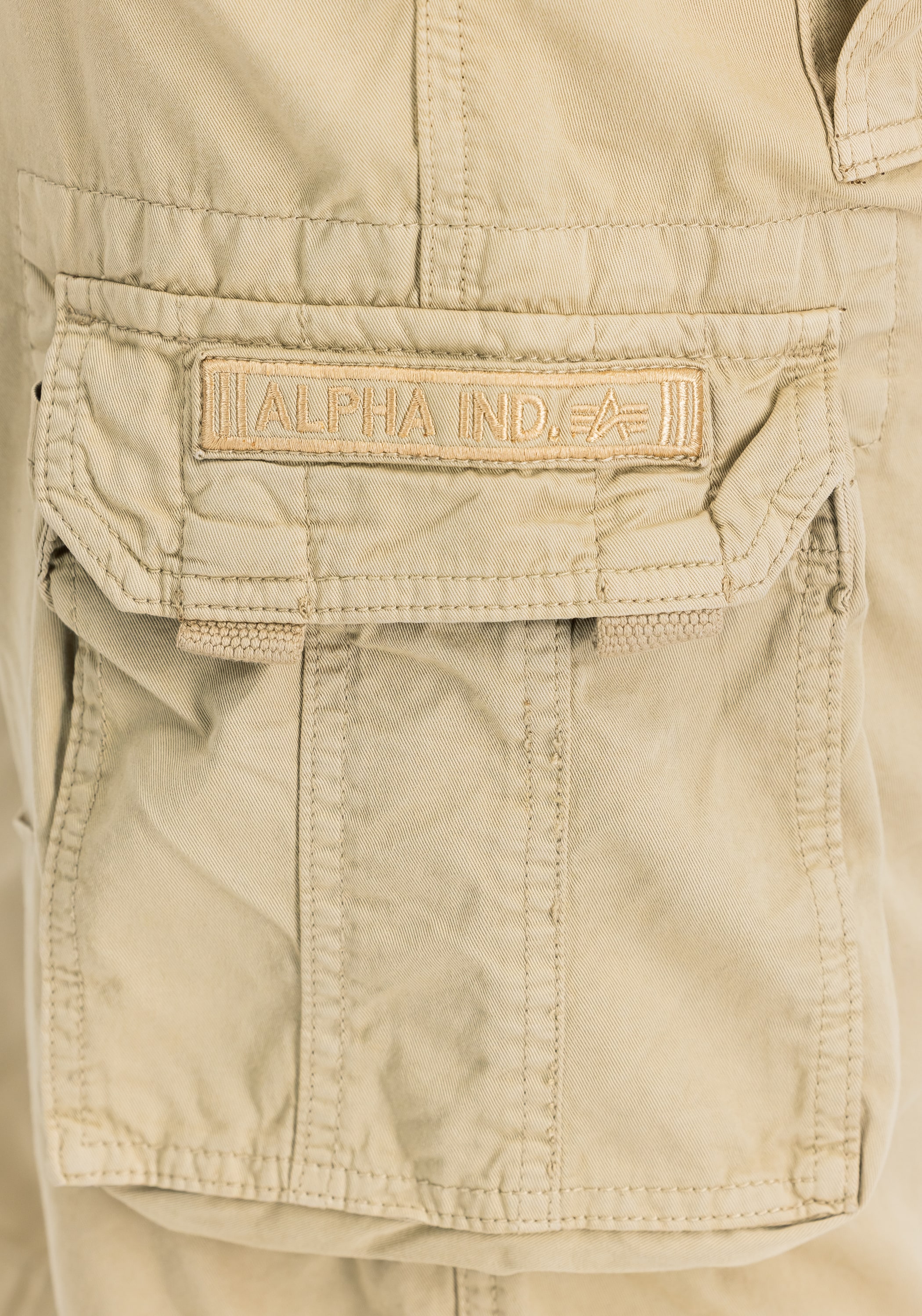 Alpha Industries Shorts »Alpha Industries Men - Shorts Jet Short«