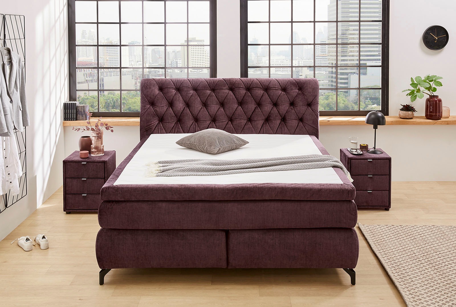 Jockenhöfer Gruppe Boxspringbett »Scarlett mit einer hochwertigen 7-Zonen-Tonnentaschenfederkernmatratze«, (H3, H3/H4 oder H4), und einem 9cm Kaltschaum-Topper