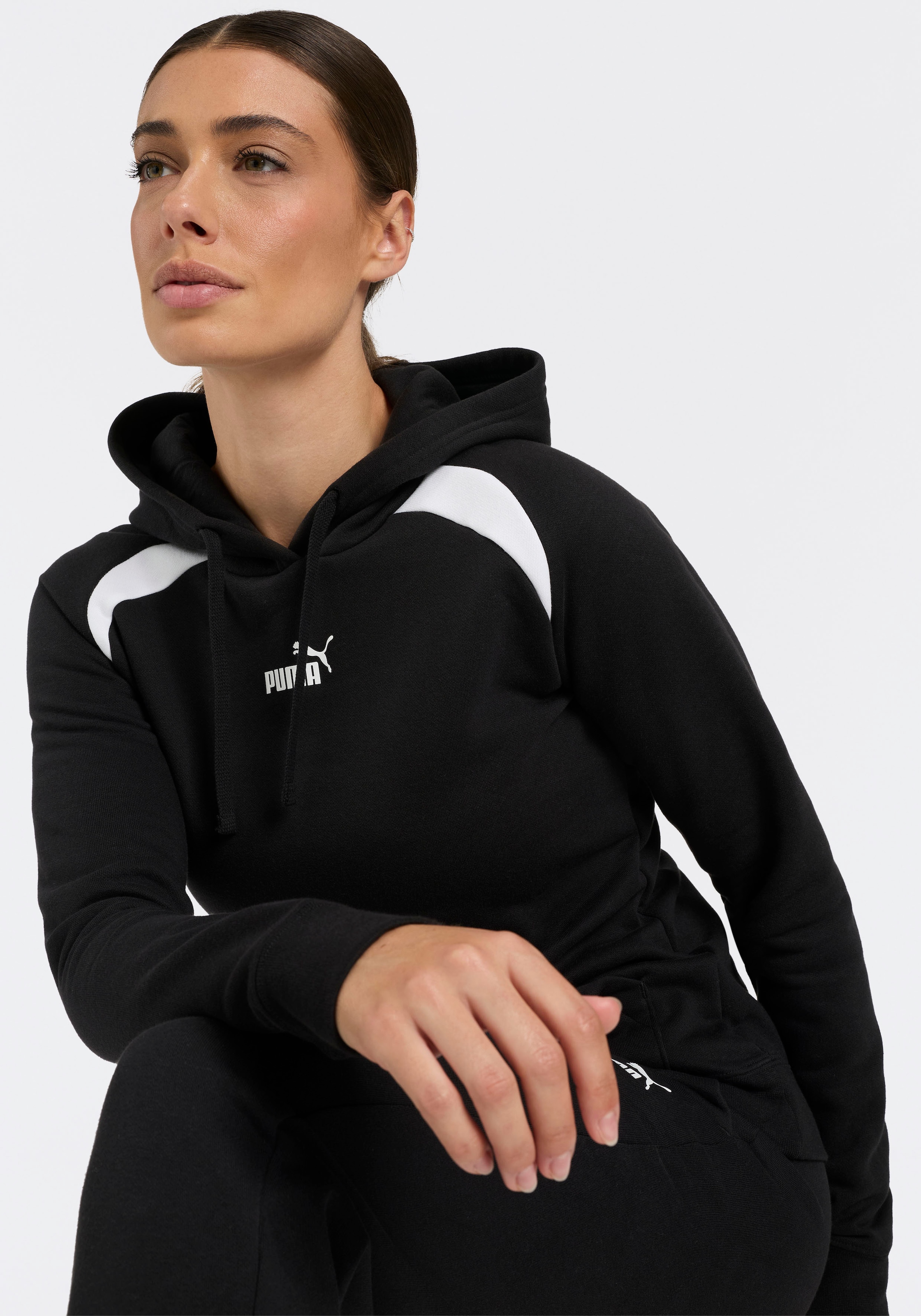 PUMA Trainingsanzug »HOODED SWEAT SUIT FL CL« 2 zweiteiliges Set, mit Kapuze, aus Baumwolle und Polyester, Regular Fit