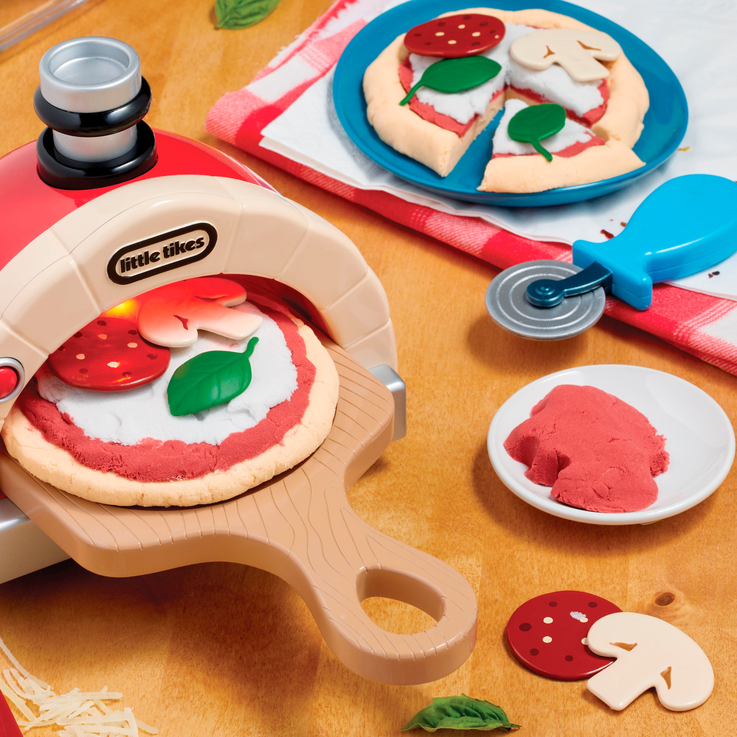 Little Tikes® Spiellebensmittel »Creative Chefs Pizza Kit«, (18 tlg.)