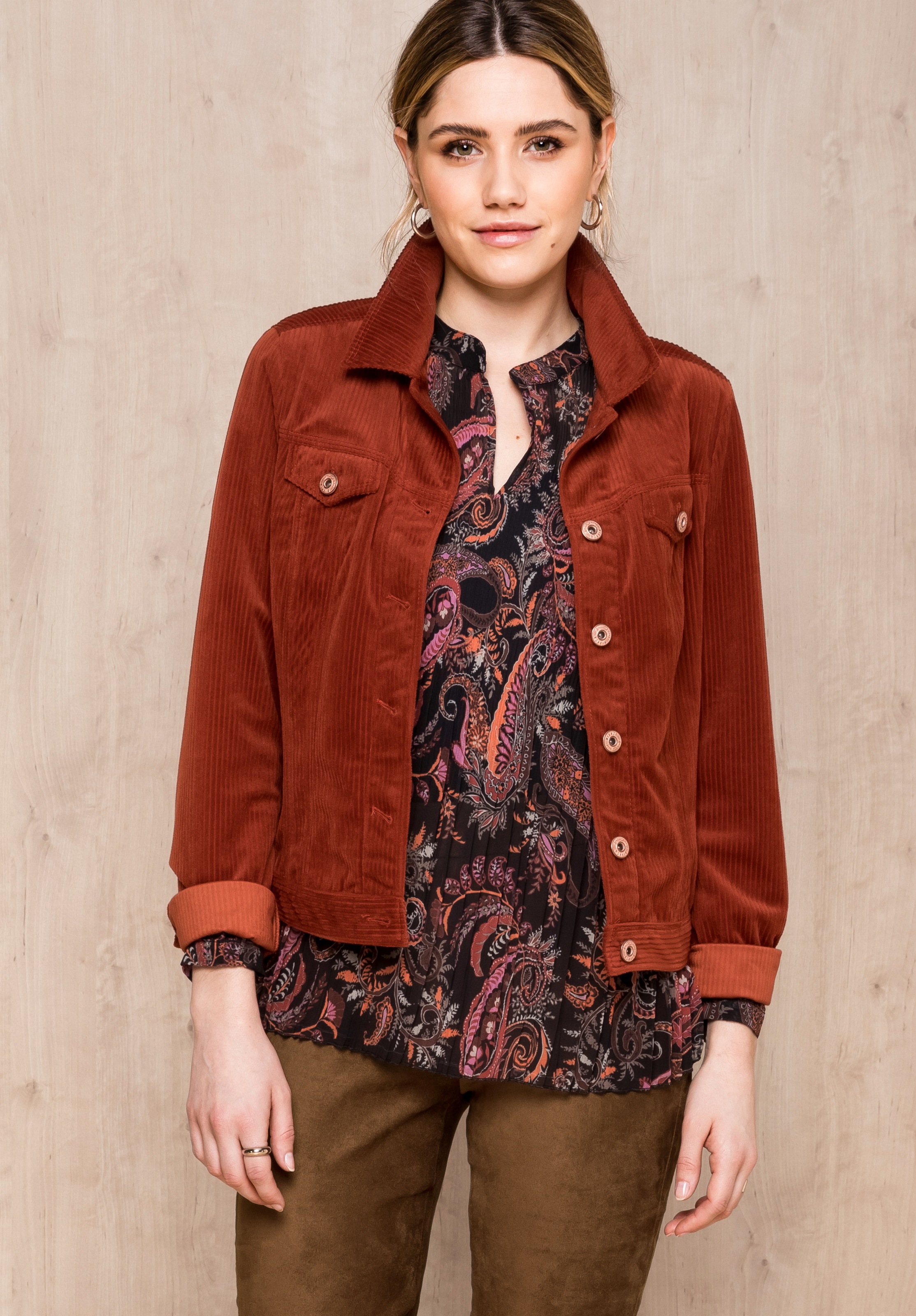 bianca Cordjacke »JANNA«, in angesagter Cord-Optik