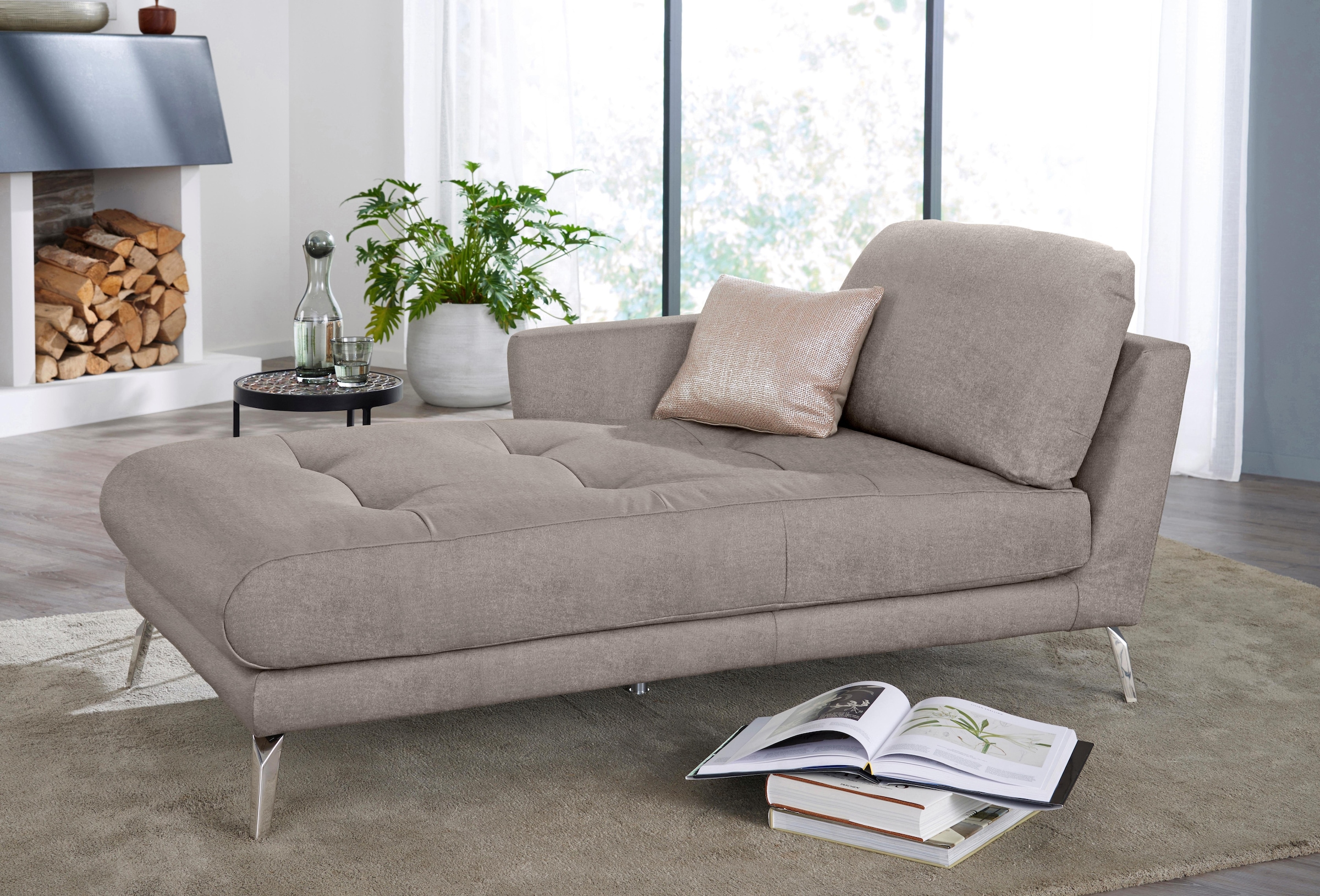 W.SCHILLIG Chaiselongue »softy«, mit dekorativer Heftung im Sitz, Füße Chrom glänzend