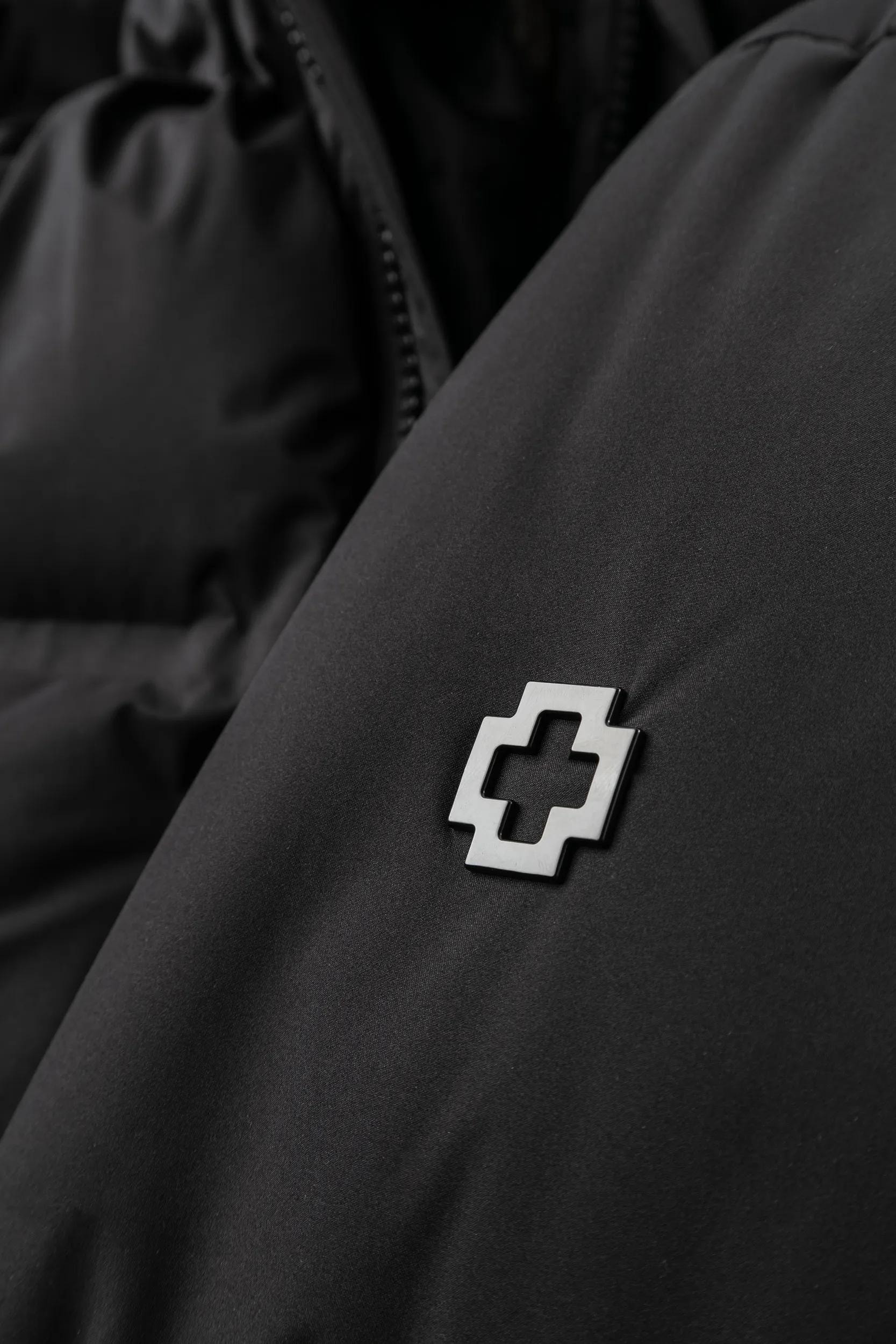 Strellson Parka »Ambience« mit Kapuze Regular Fit Langlebiges Techmaterial abnehmbare Details