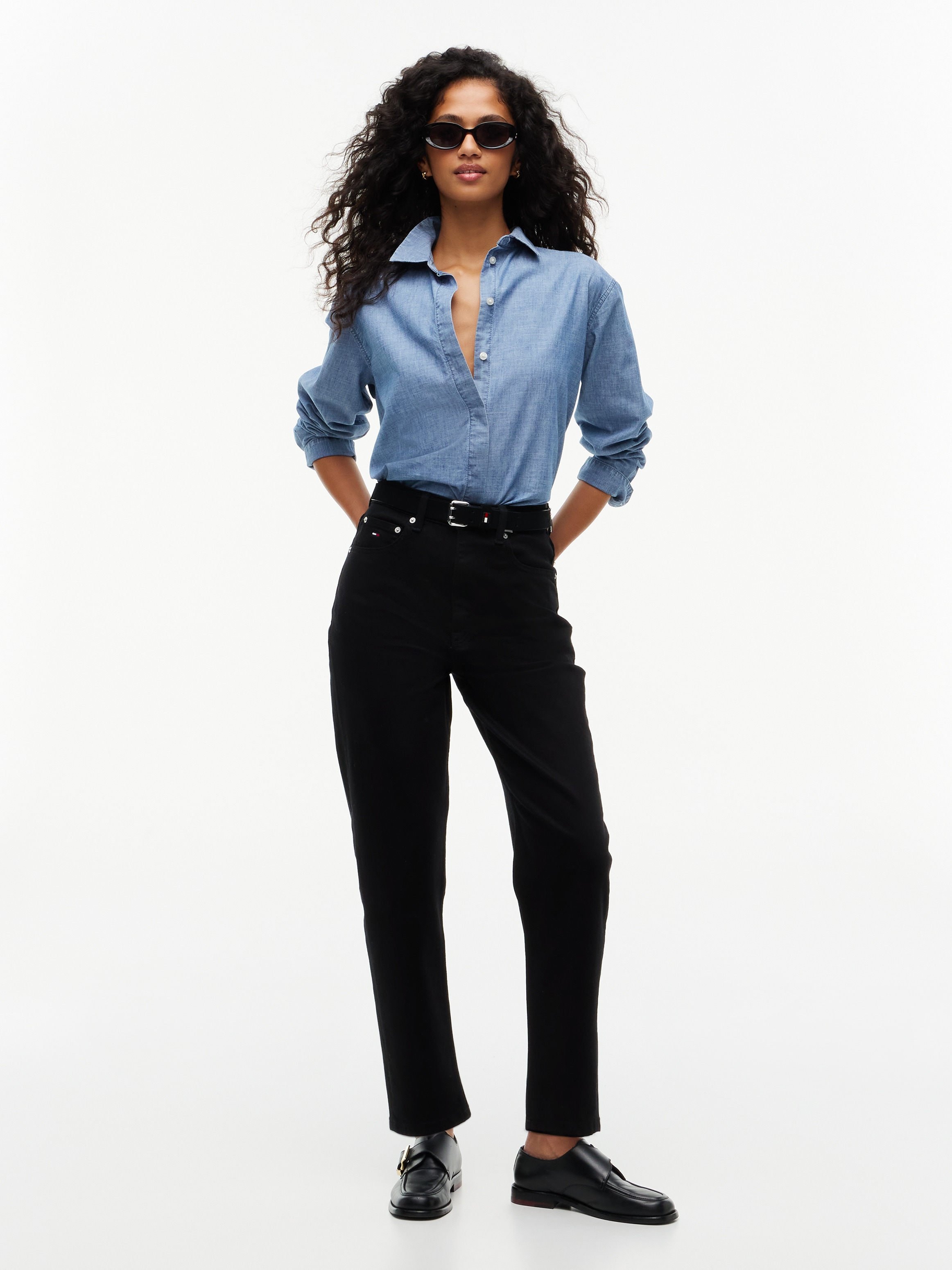 Tommy Jeans Mom-Jeans »90'S MOM HIGH TAPERED DI4187« Baumwollmischung