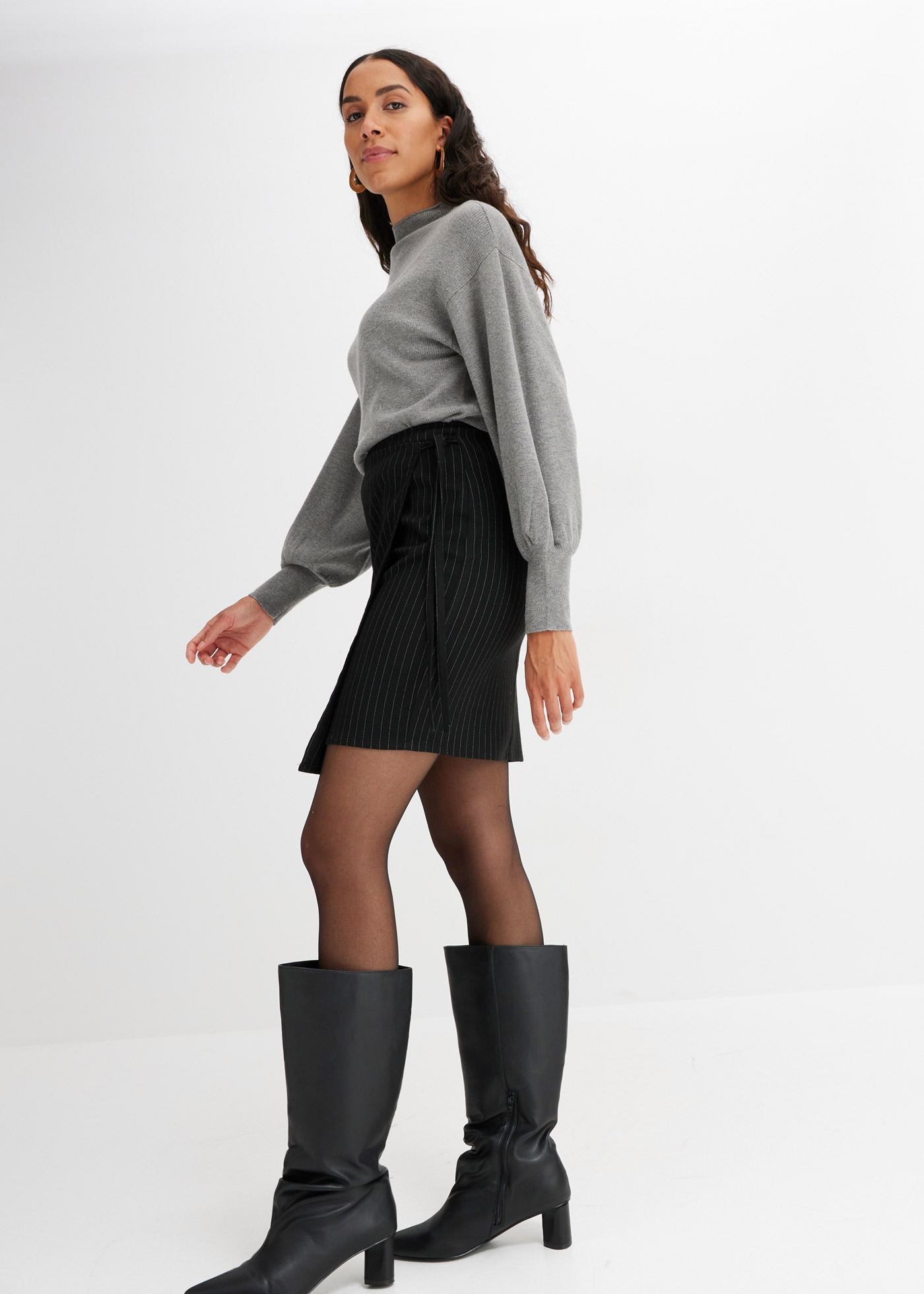 bonprix Strickpullover »Oversize-Pullover aus Viskose-Mix« toller Viskose-Mix, mit modischen Ballonärmeln mit breiten Bündchen