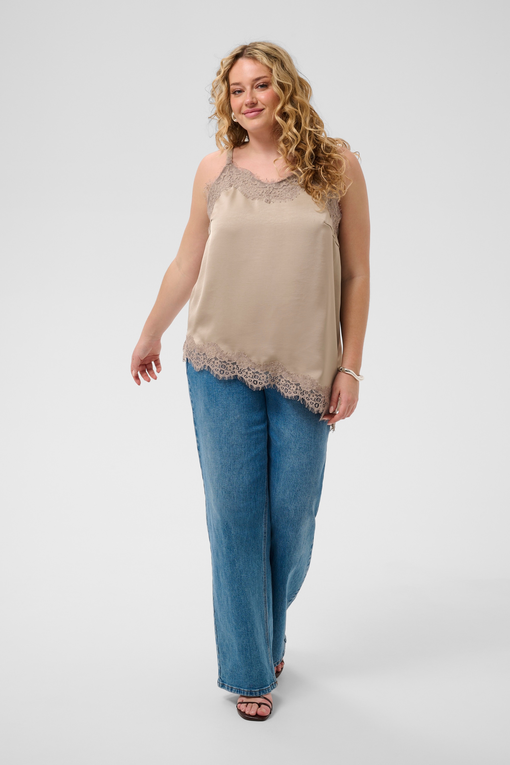KAFFE Curve Blusentop »Damen Ärmellose Bluse KCjanie«