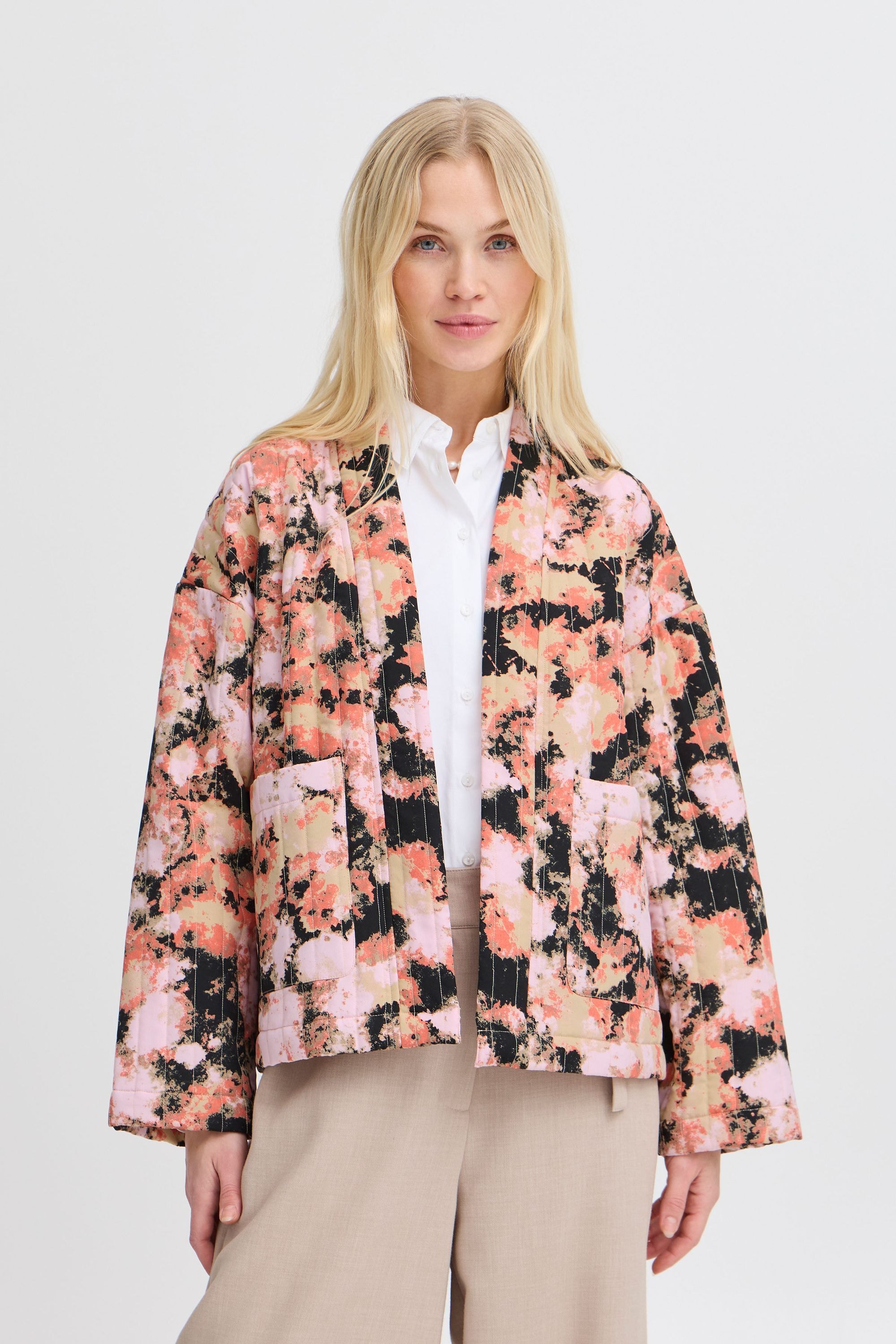 b.young Kurzjacke »Kurzjacke BYDAIMA KIMONO -«, ohne Kapuze