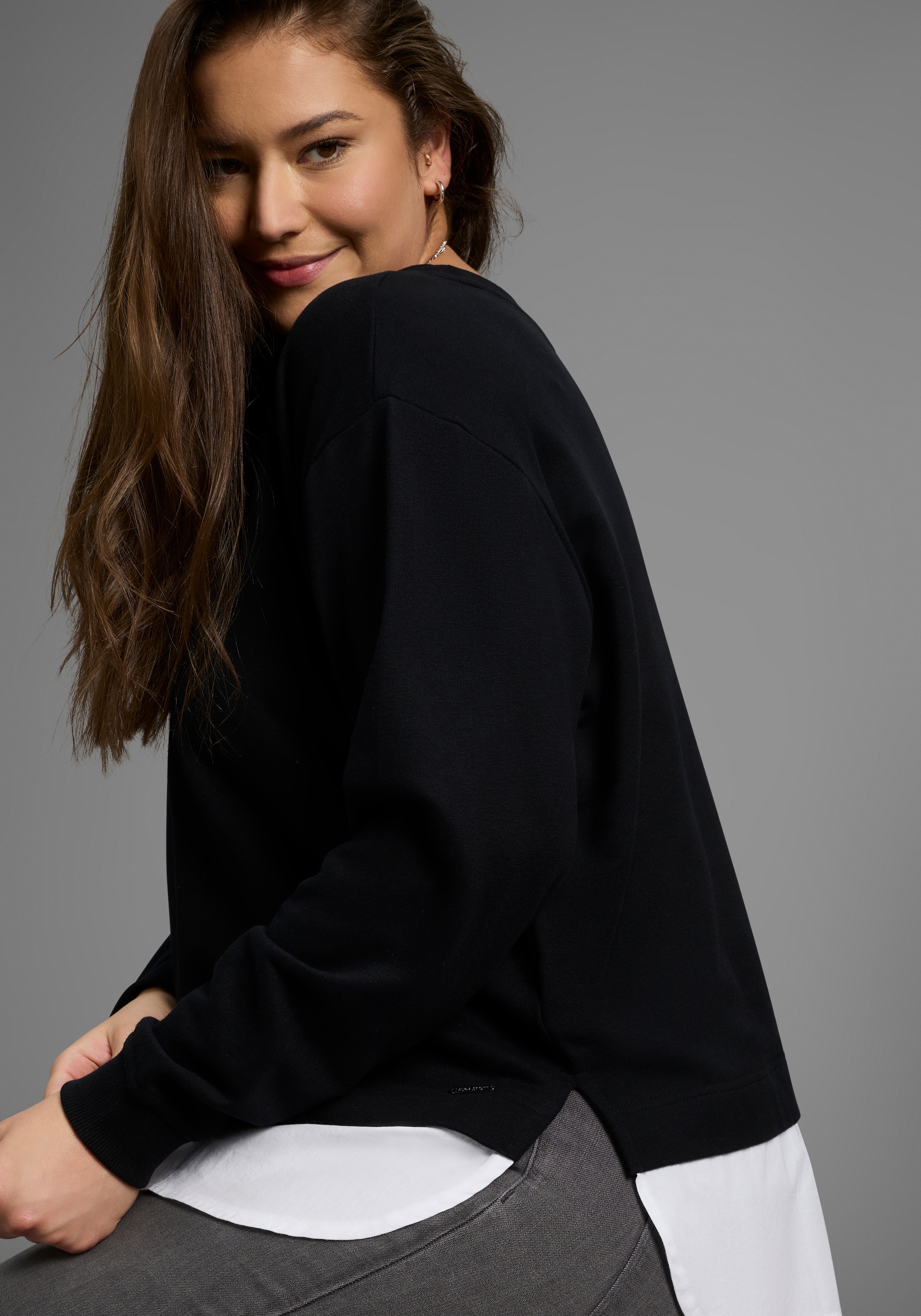 Laura Scott CURVE Sweatshirt , mit gepflegtem Bluseneinsatz - GROSSE GRÖSSE
