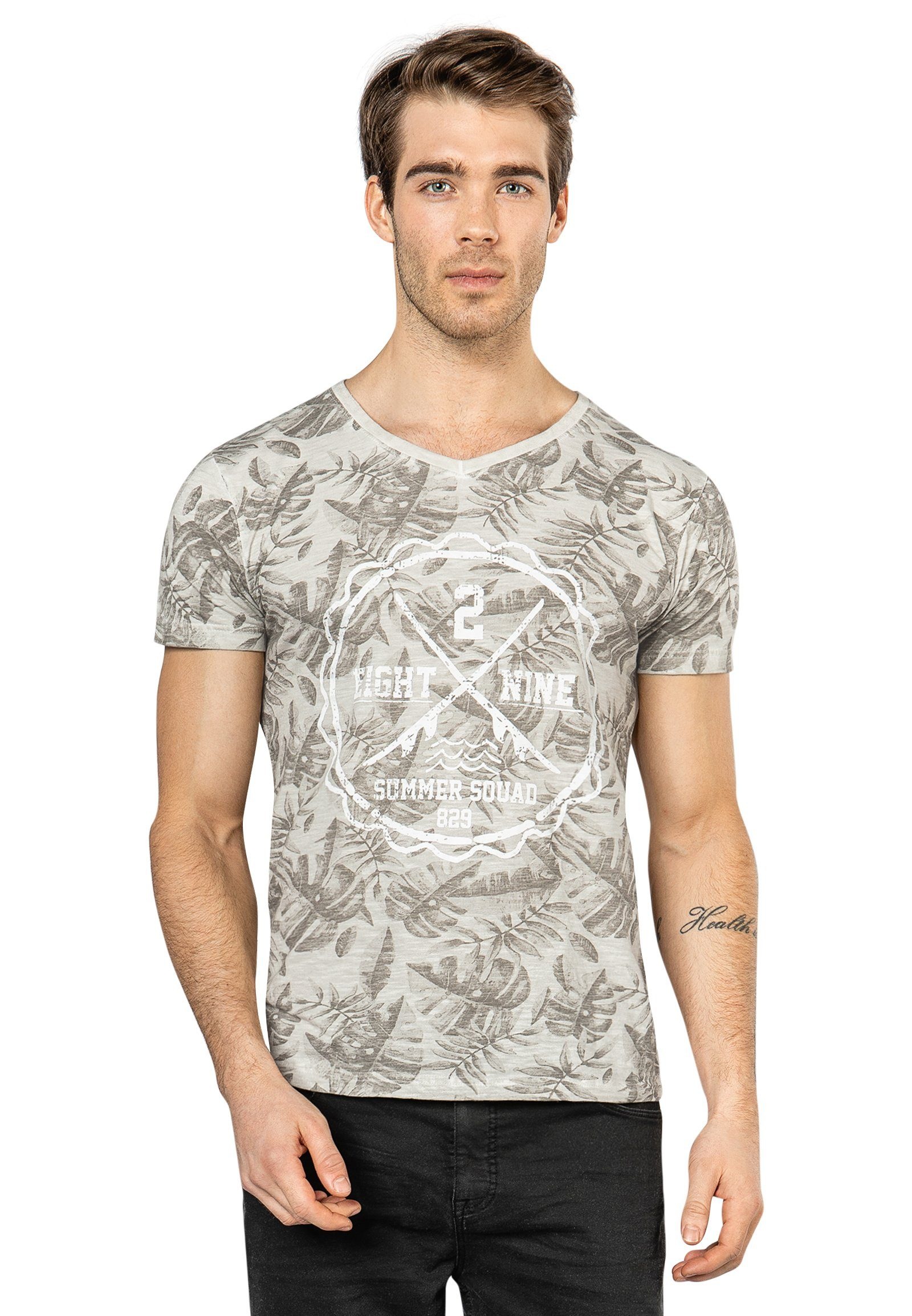 Eight2Nine V-Shirt, mit Palmenblatt-Print
