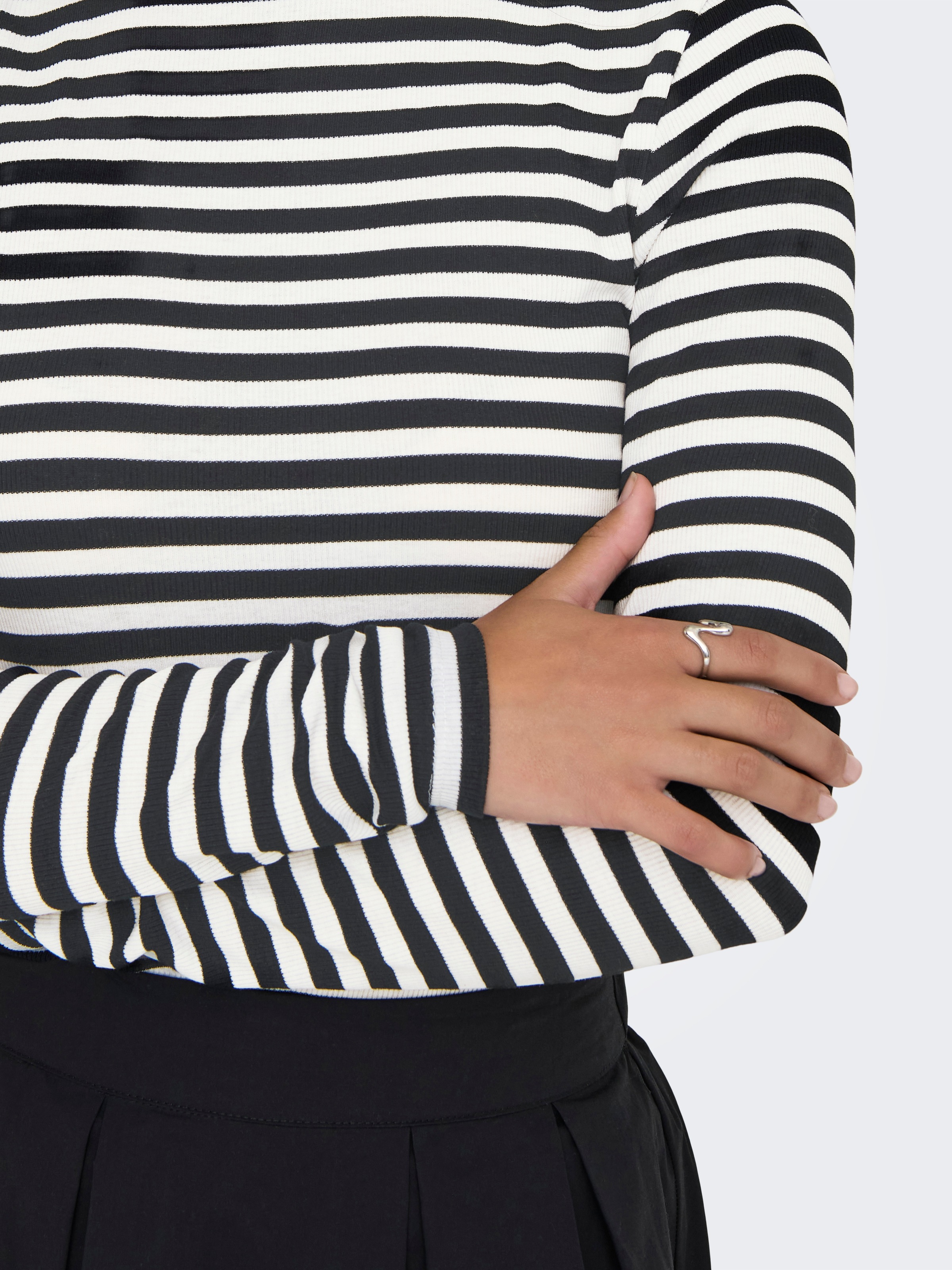 ONLY Langarmshirt »ONLMAI STRIPE L/S TOP JRS NOOS«