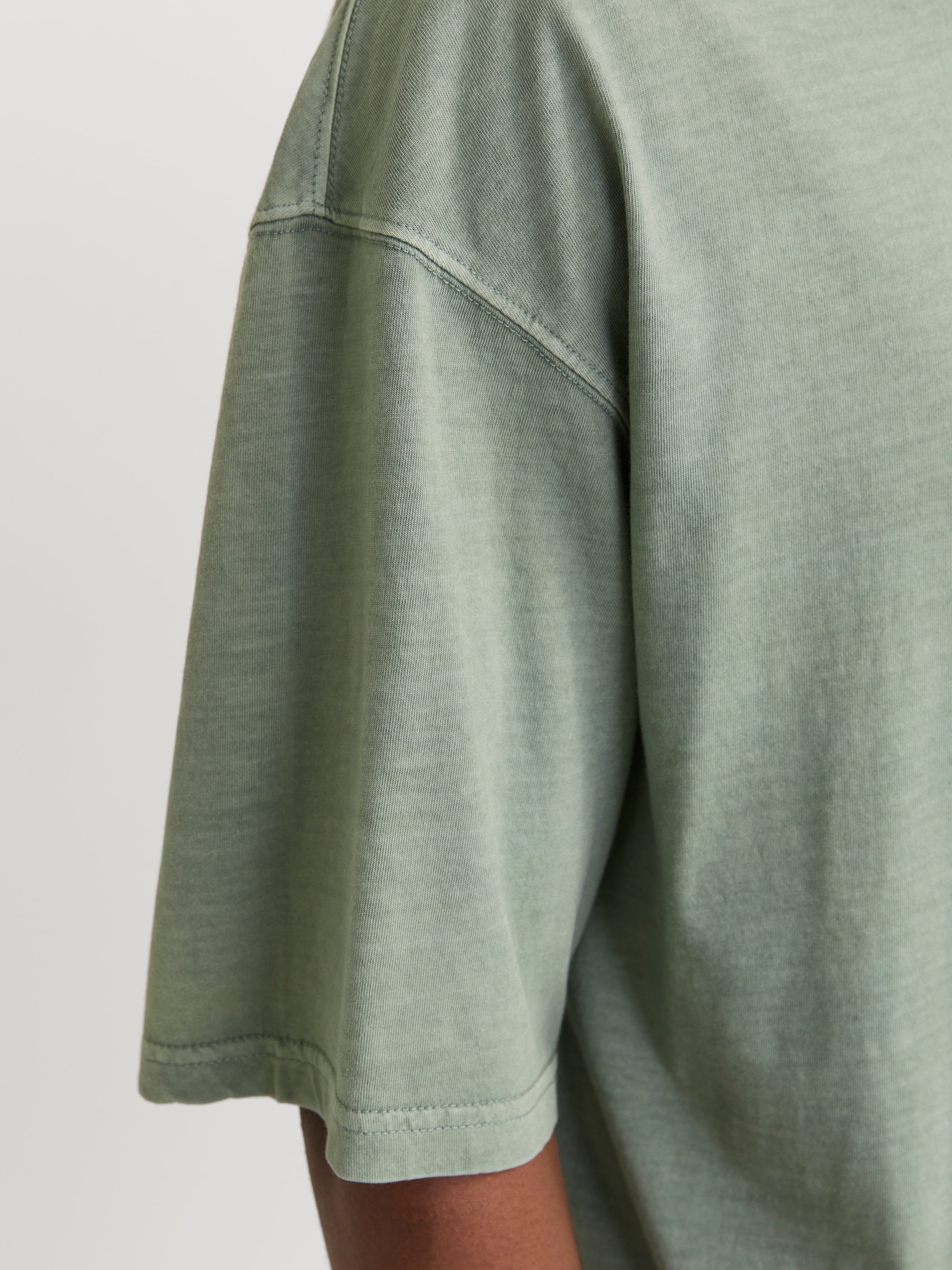 Jack & Jones Rundhalsshirt »JJECHARGE FADED TEE O-NECK NOOS«, mit Rundhalsausschnitt