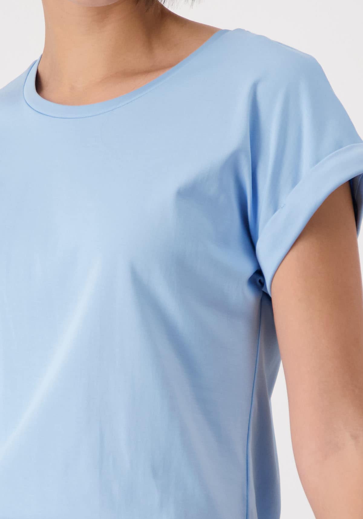 Monari Rundhalsshirt, mit Glitzersteinchen auf der Schulter