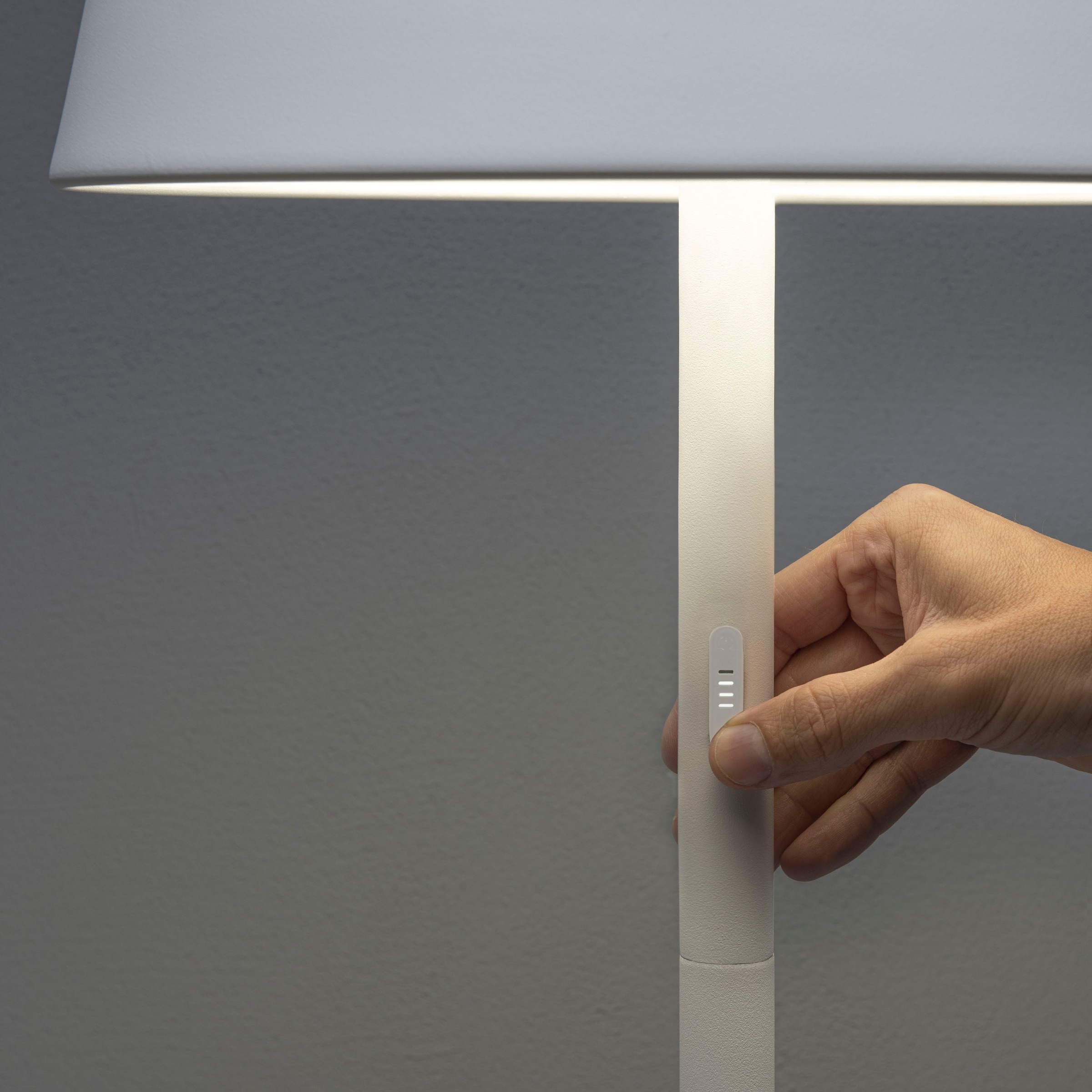 KONSTSMIDE LED Stehlampe »Pomezia« LED-Modul 2 Stk. RGB Pomezia LED USB-Stehlampe, 2700K/3000K/4000K, dimmbar