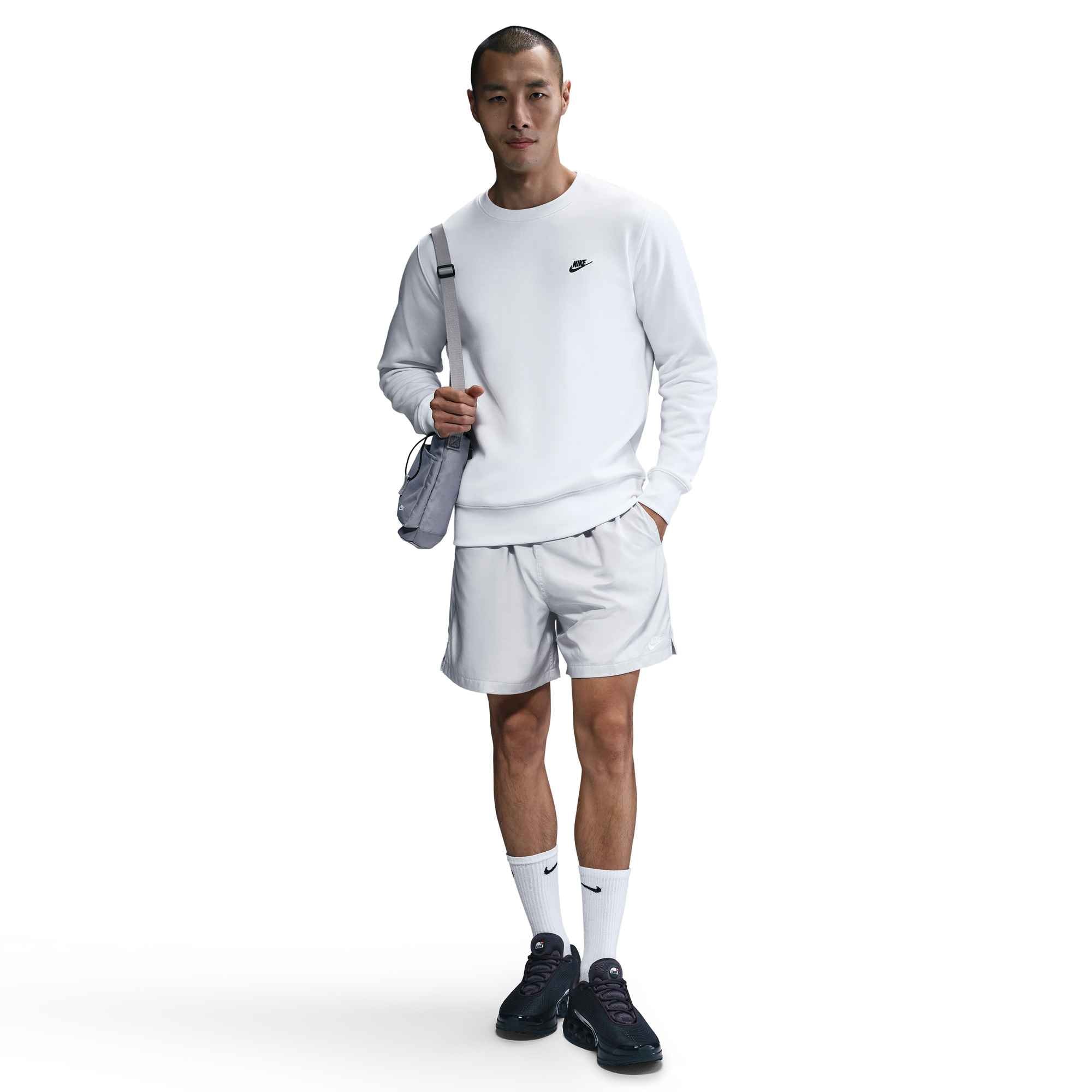 Nike Sportswear Sweatshirt »M NK CLUB BB CREW«, sportlicher Schnitt, aus Baumwolle und Polyester, kurze Ärmel
