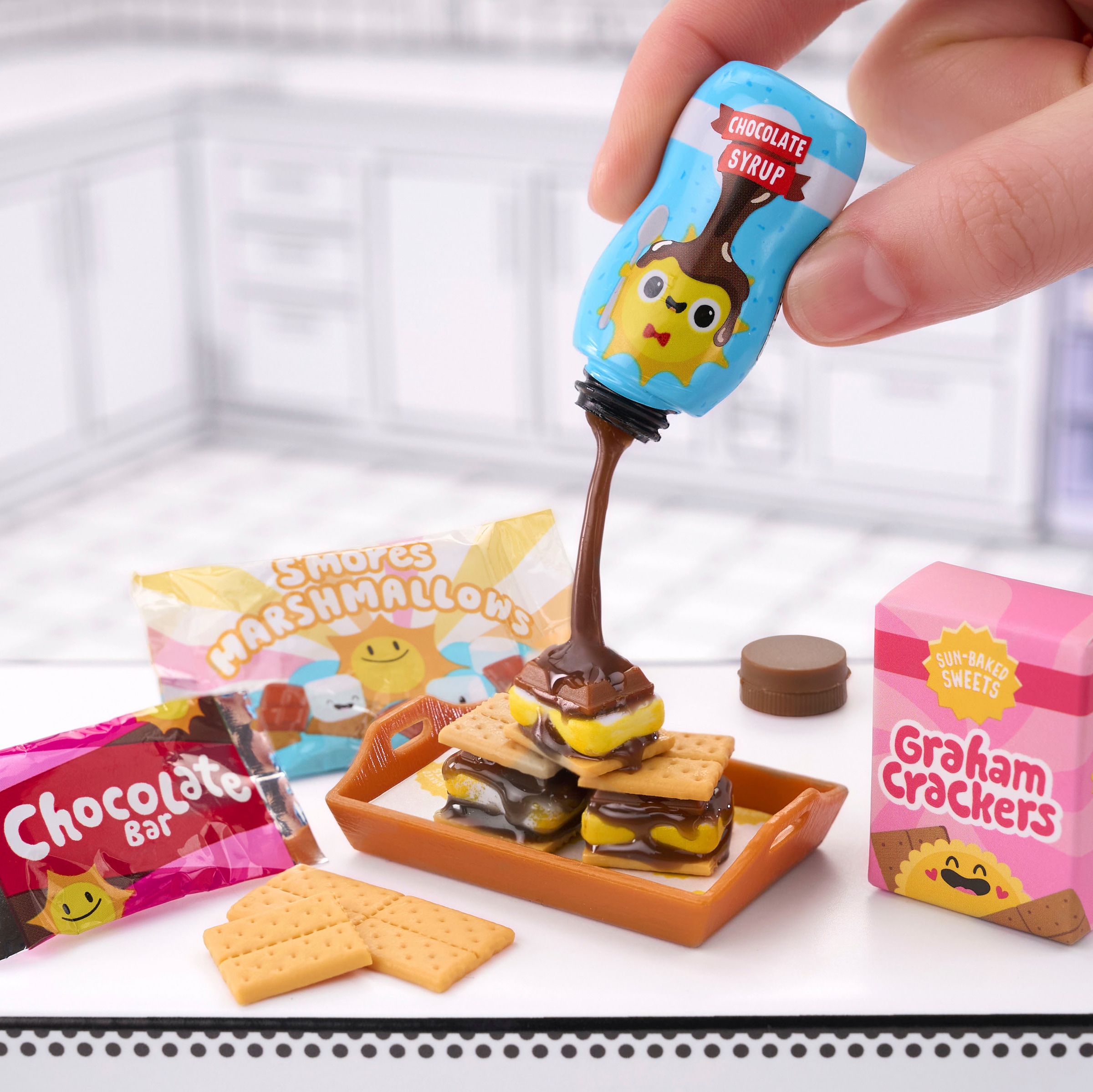 MGA ENTERTAINMENT Kreativset »MGA's Miniverse - Mini Foods Cafe«, sortierte Lieferung