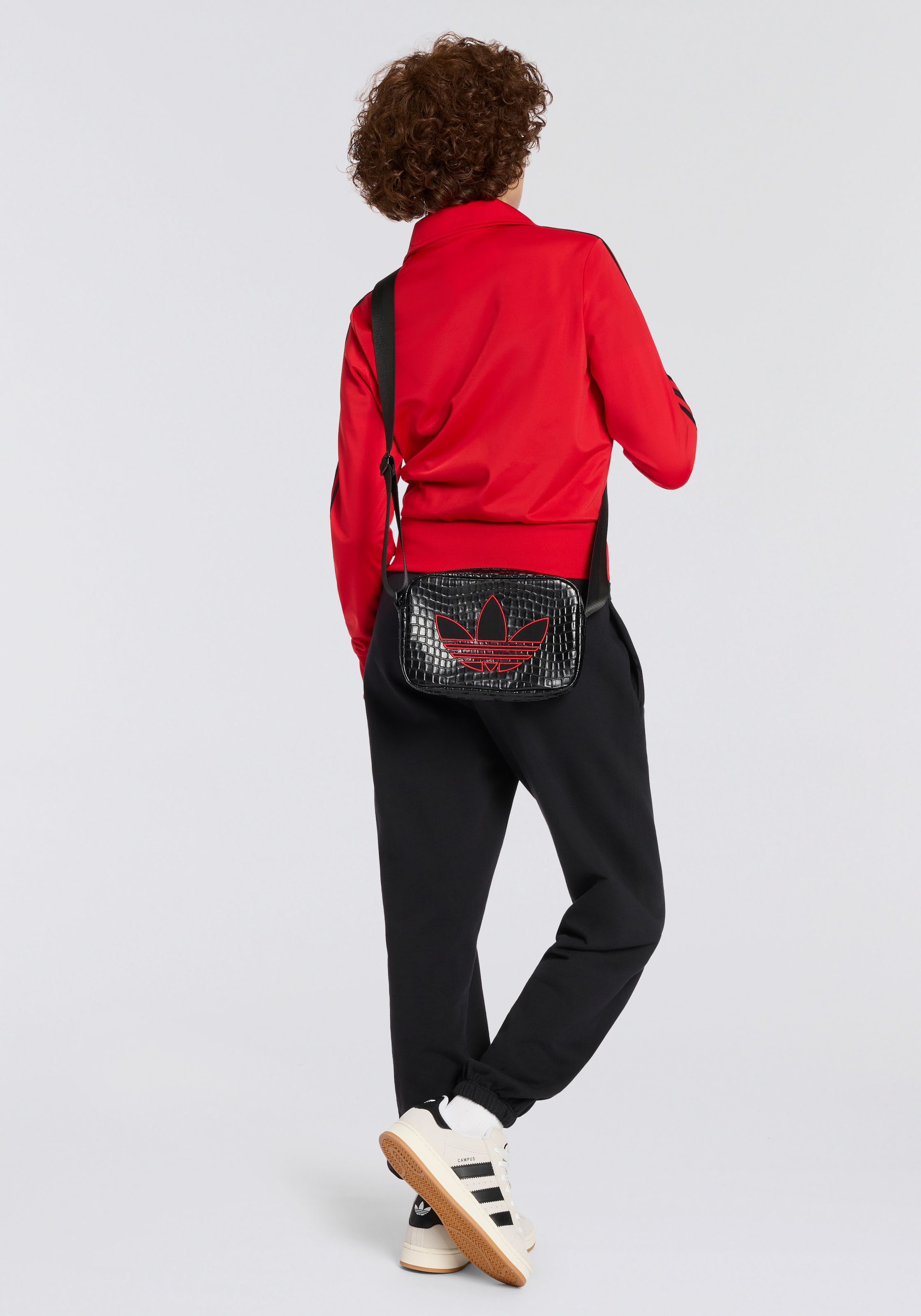 adidas Originals Sporthose »ESSENTIALS FRENCH TERRY, REGULÄR MIT BÜNDCHEN«