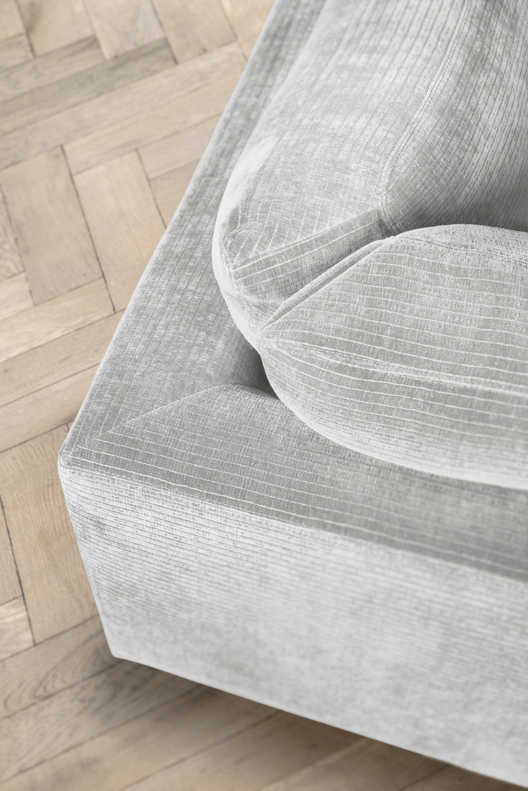 Musterring Ecksofa »Lucia« mit großem Longchair, verschiedene Farben, B304 x T224 cm