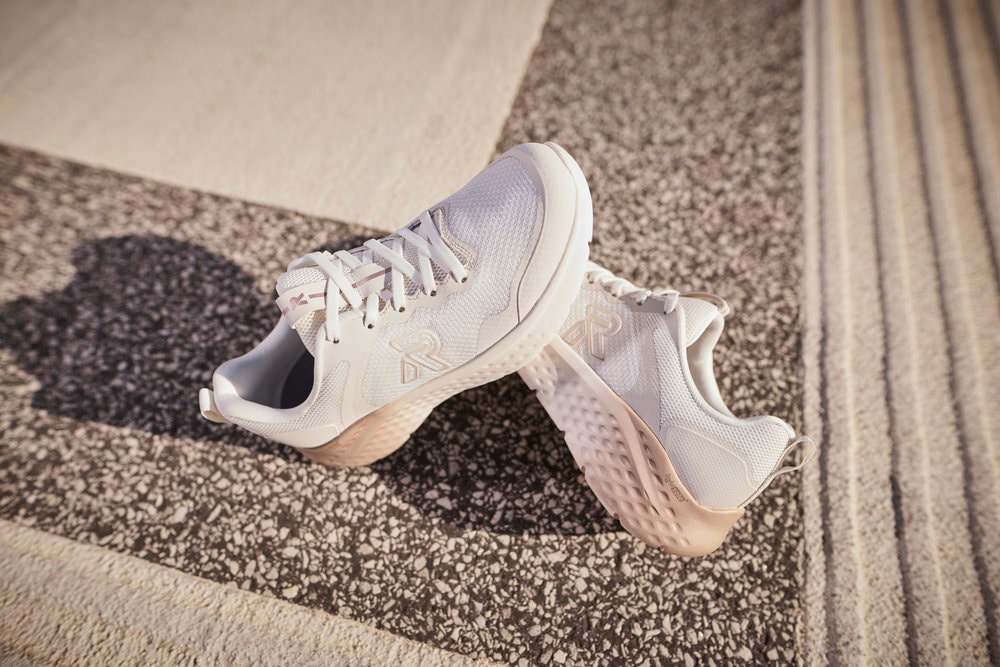 Rieker Plateausneaker  Schnürschuh, Freizeitsneaker mit leichter Plateausohle