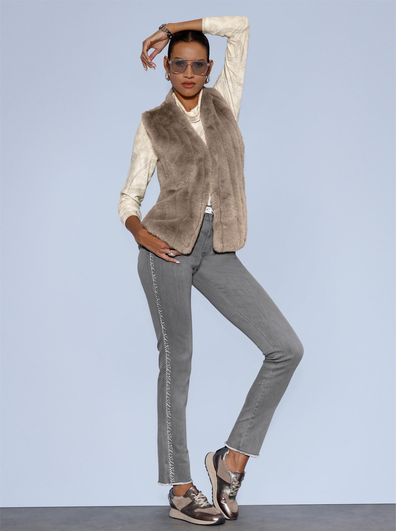creation L Bequeme Jeans 1