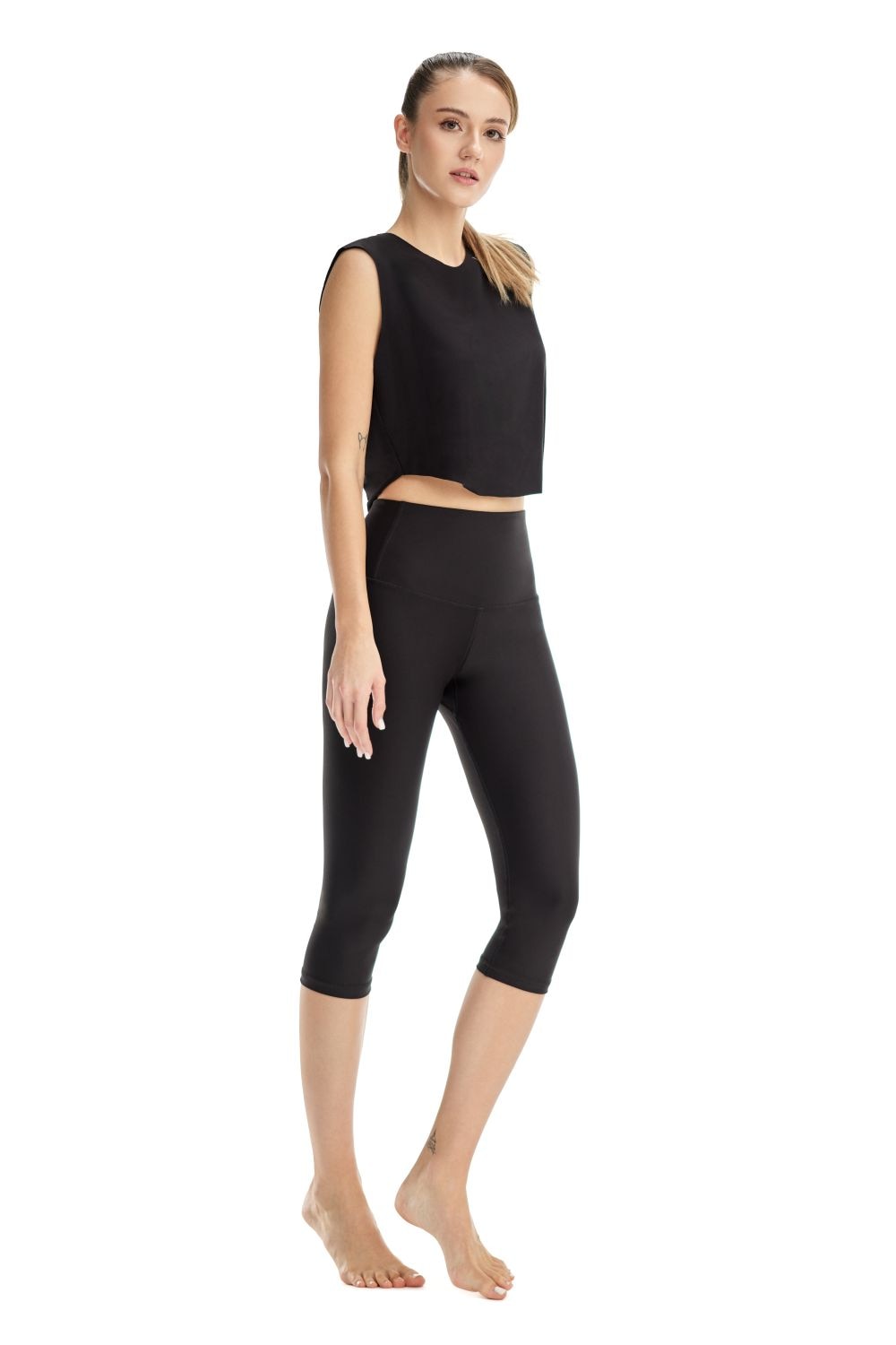 Winshape Leggings »3/4 Functional Comfort HWL217C«  mit V-Shape Applikation und Core-Bund