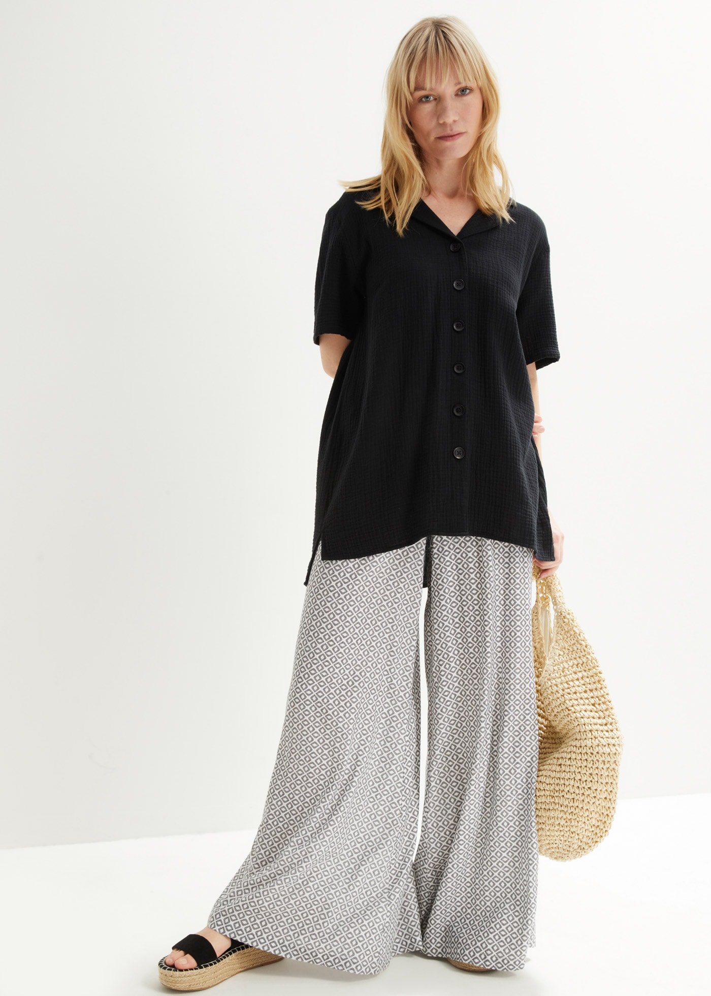 bonprix Hemdbluse weite Passform, mit halbarm, aus Baumwolle, verlängerter Rückensaum