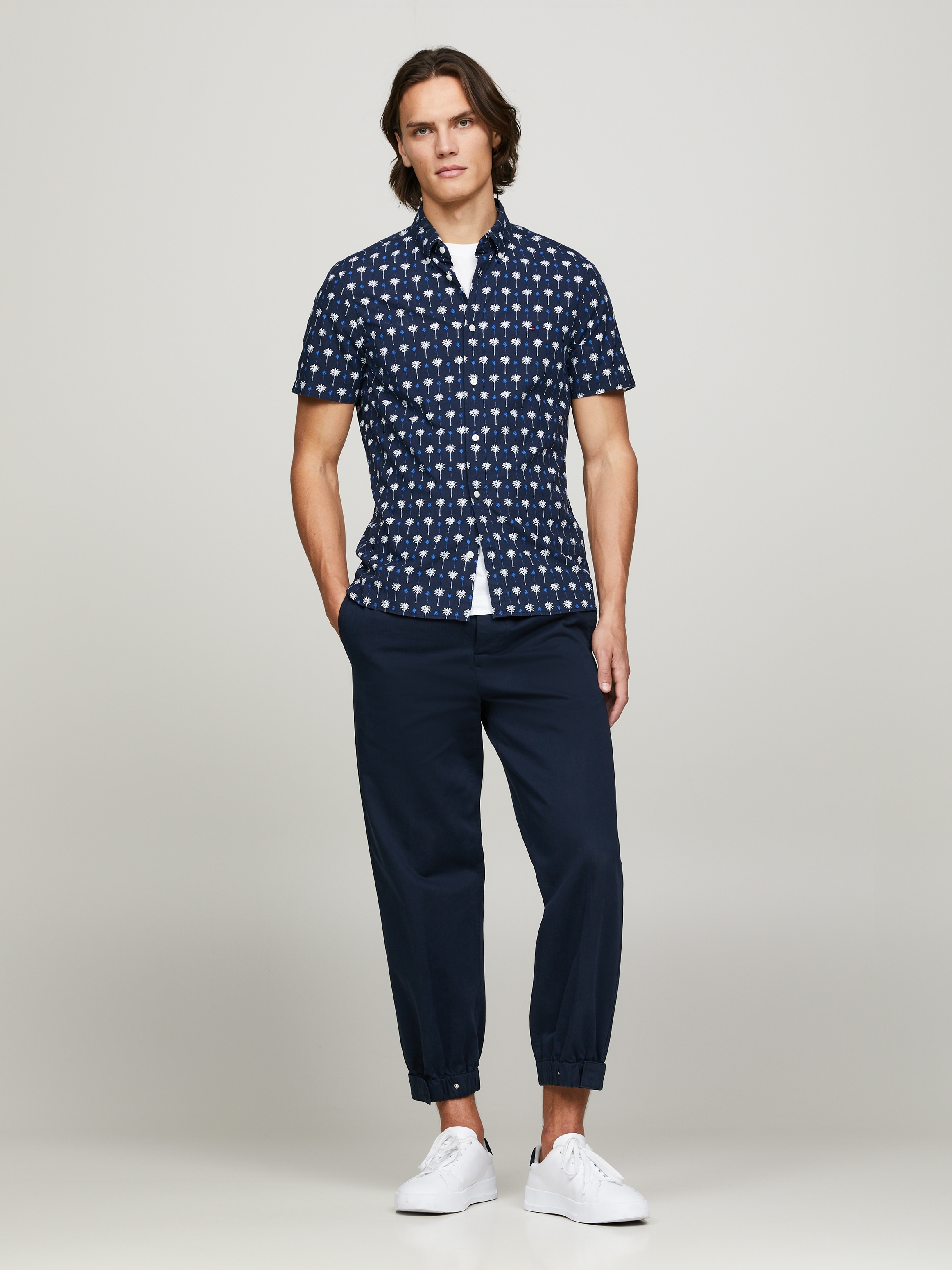 Tommy Hilfiger Kurzarmhemd »MINI PALM PRINT SF SHIRT«, mit zweifarbigen Print