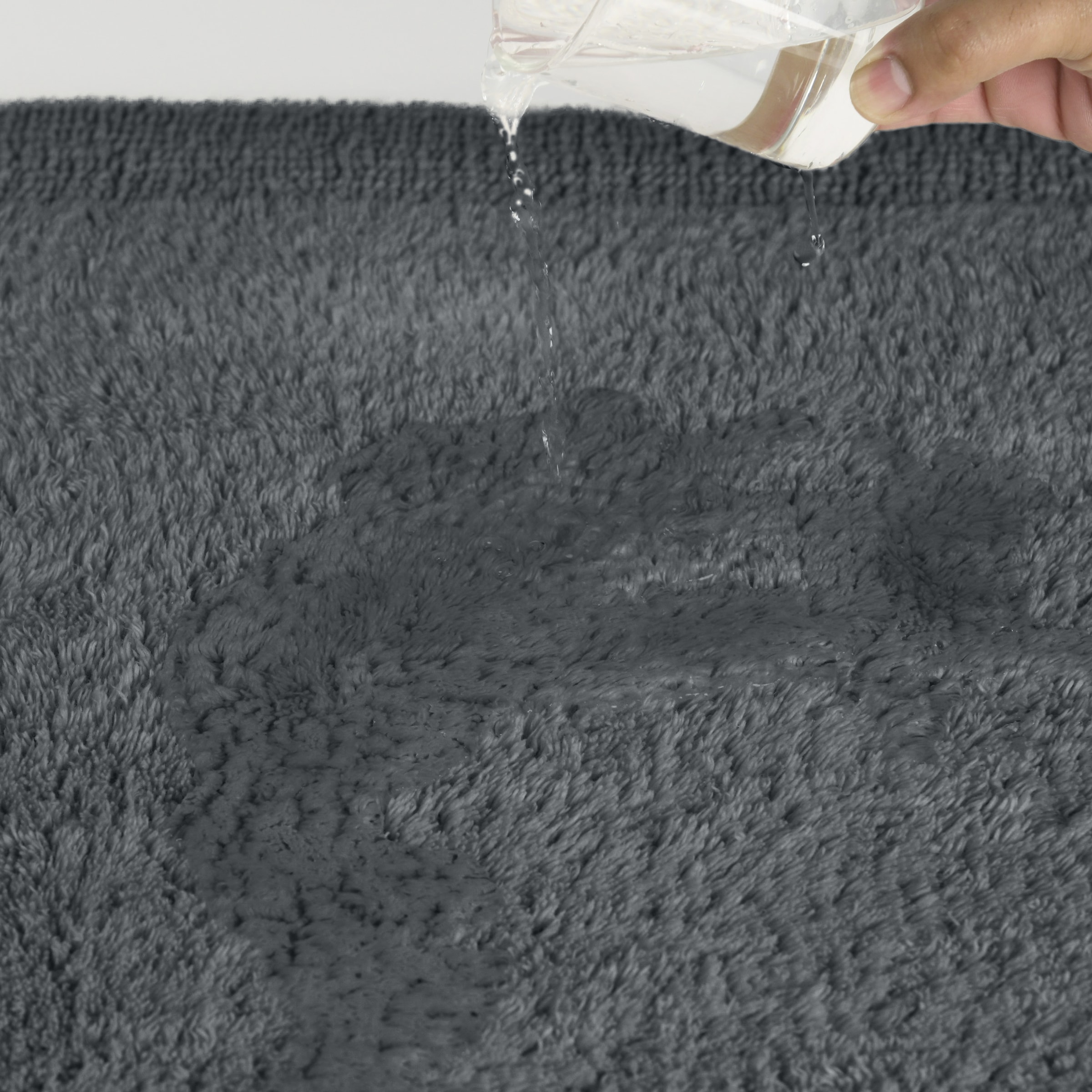 my home Badematte »Kapra, Badvorleger, Badezimmer Teppich«, beidseitig nutzbar-fußbodenheizungsgeeignet-strapazierfähig, mit Bordüre, Badteppich, Badematte, Baumwolle