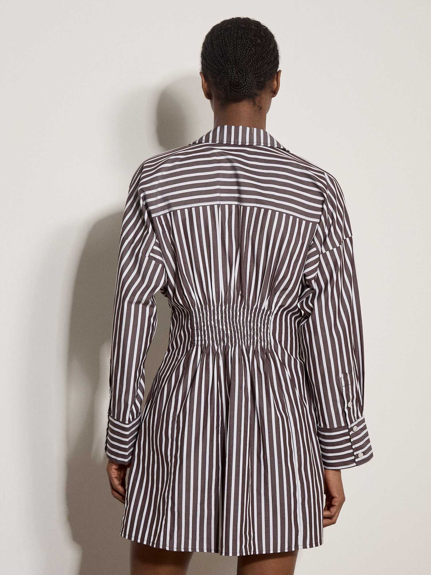 Apricot Minikleid »Streifenkleid mit V-Ausschnitt« mit Smokdetails