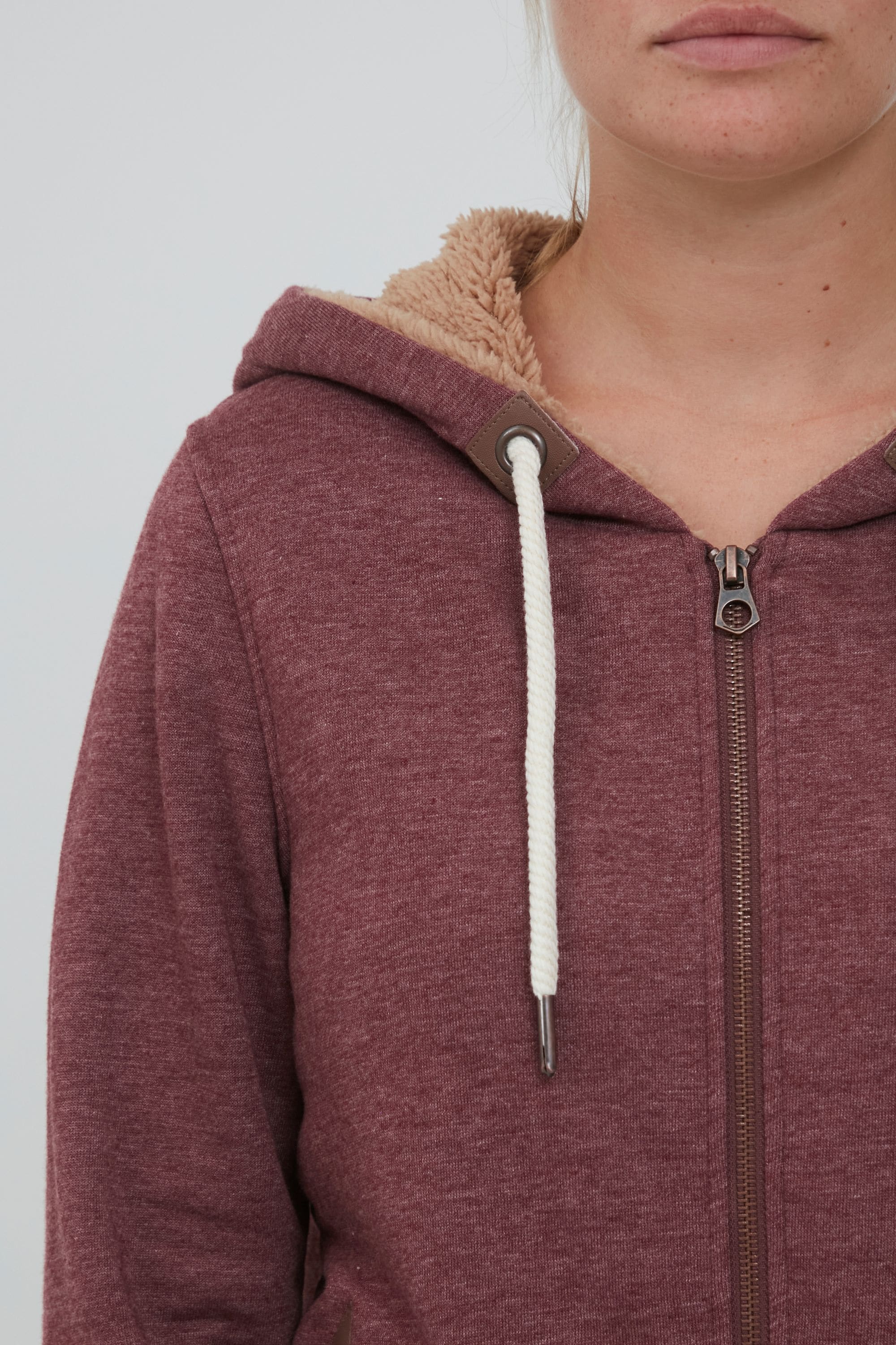 OXMO Sweatjacke »Sweatjacke OXVicky«