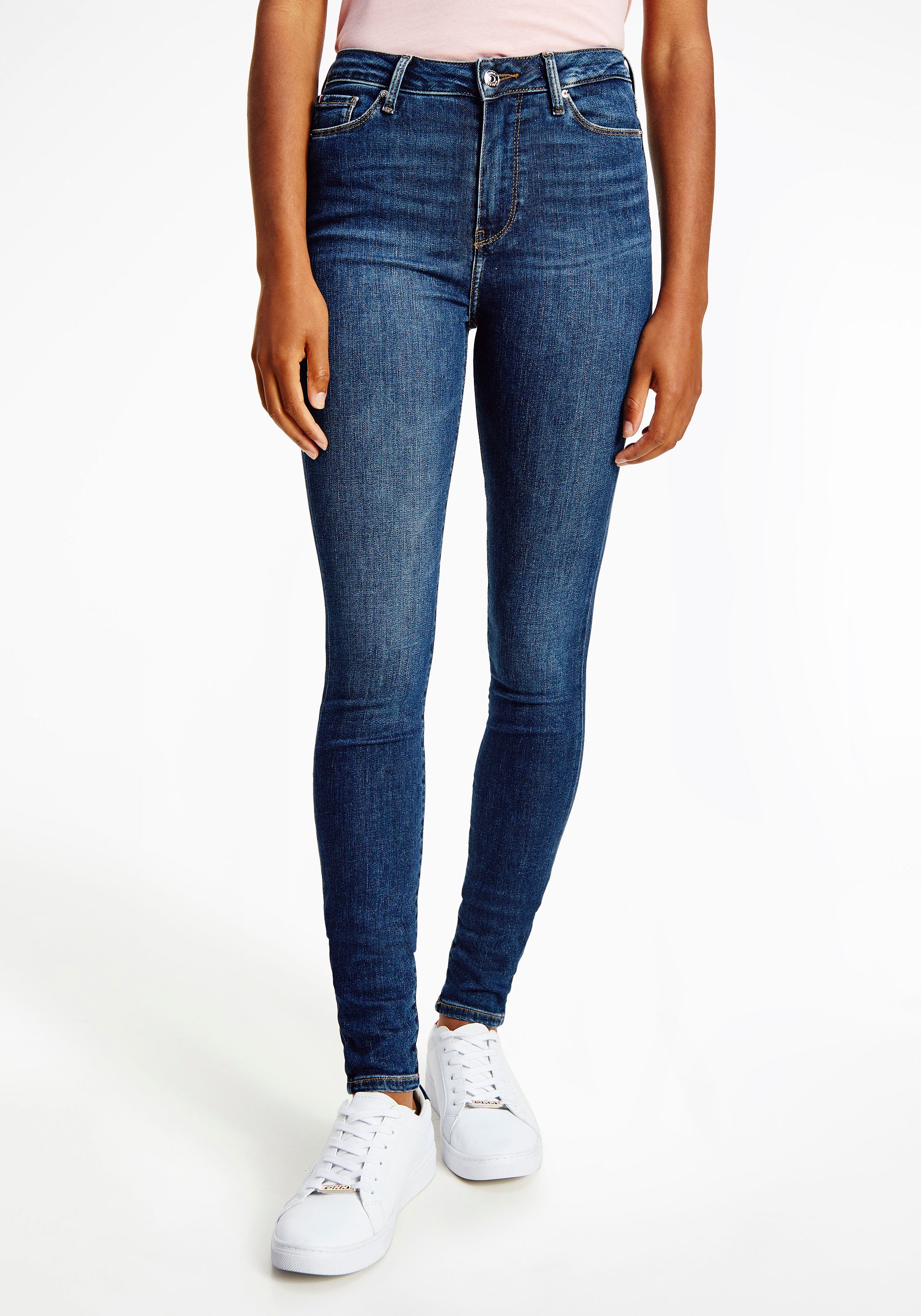 Tommy Hilfiger Skinny-fit-Jeans »TH FLEX HARLEM U SKINNY HW IZZ«, mit Tommy Hilfiger Logo-Badge
