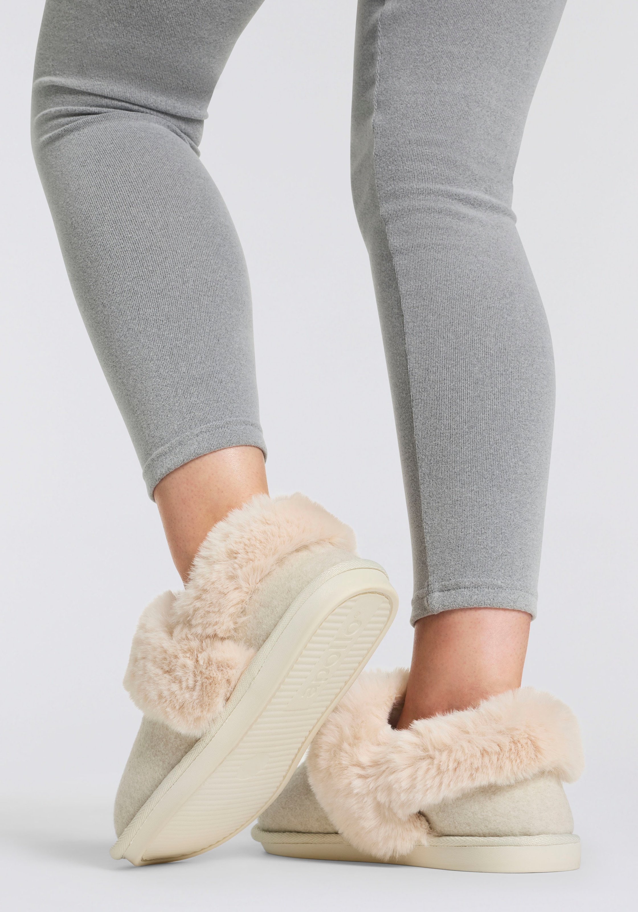 Apollo Hausschuh  2 Stk. tlg.  mit strapazierfähiger Gummisohle