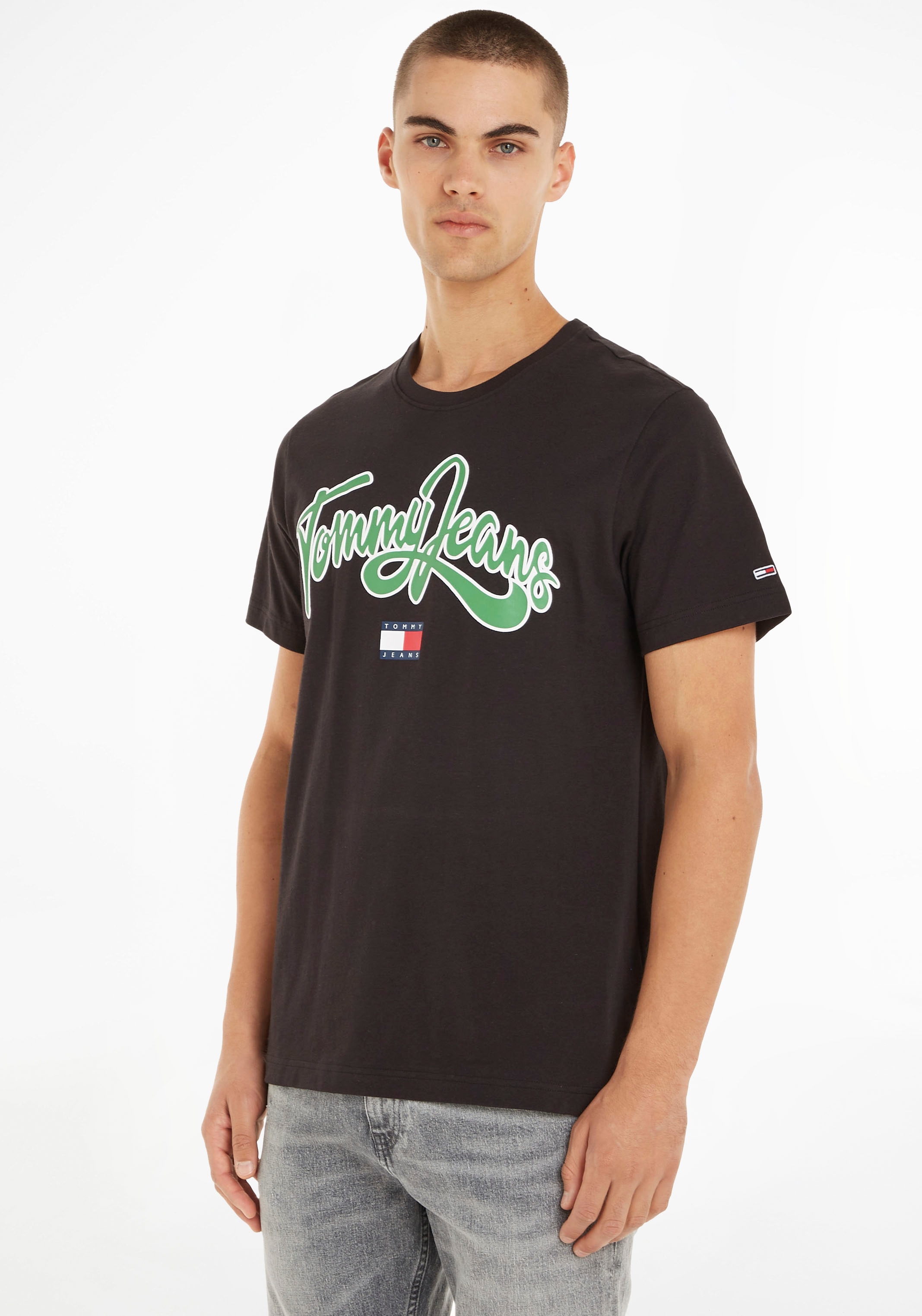 OTTO T-Shirt Tommy online COLLEGE »TJM großem Jeans kaufen bei REG POP TEE«, TEXT mit Logo-Frontmotiv