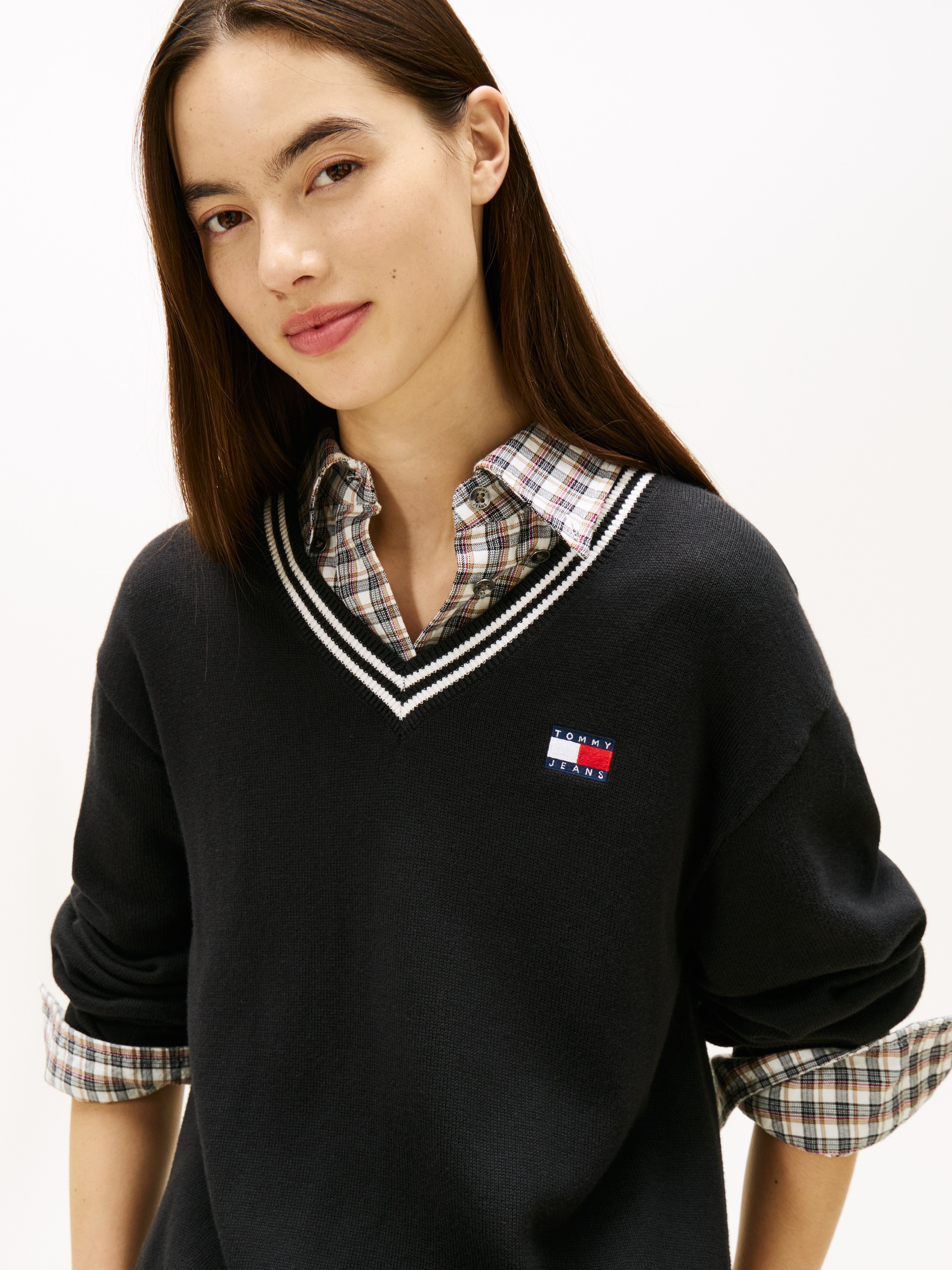 Tommy Jeans Minikleid »TJW BADGE SWEATER DRESS EXT«