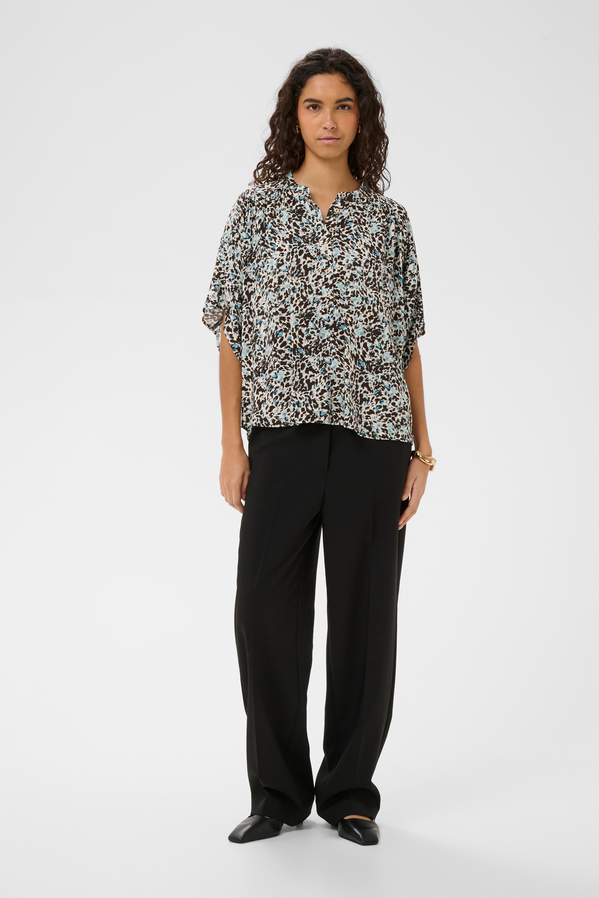 SOAKED IN LUXURY Kurzarmbluse »Damen Bluse kurzarm SLArjana«