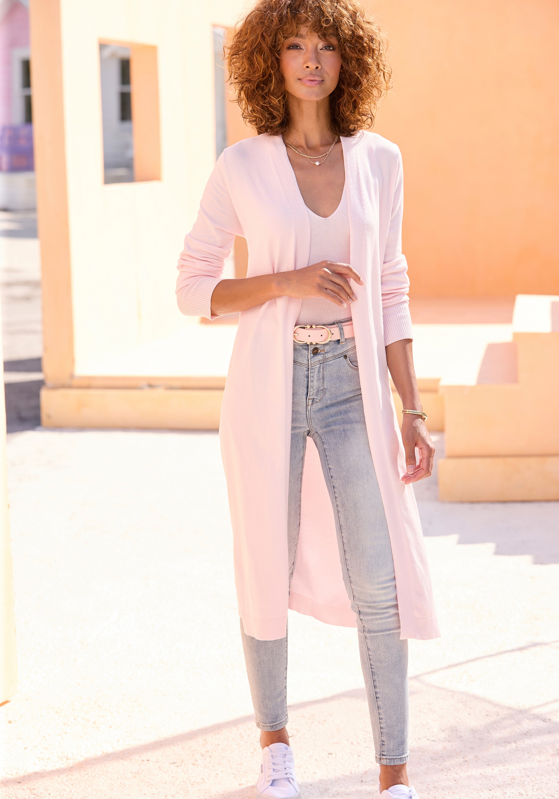 LASCANA Cardigan, mit seitlichen Schlitzen, Longstrickjacke aus weichem Rippstrick