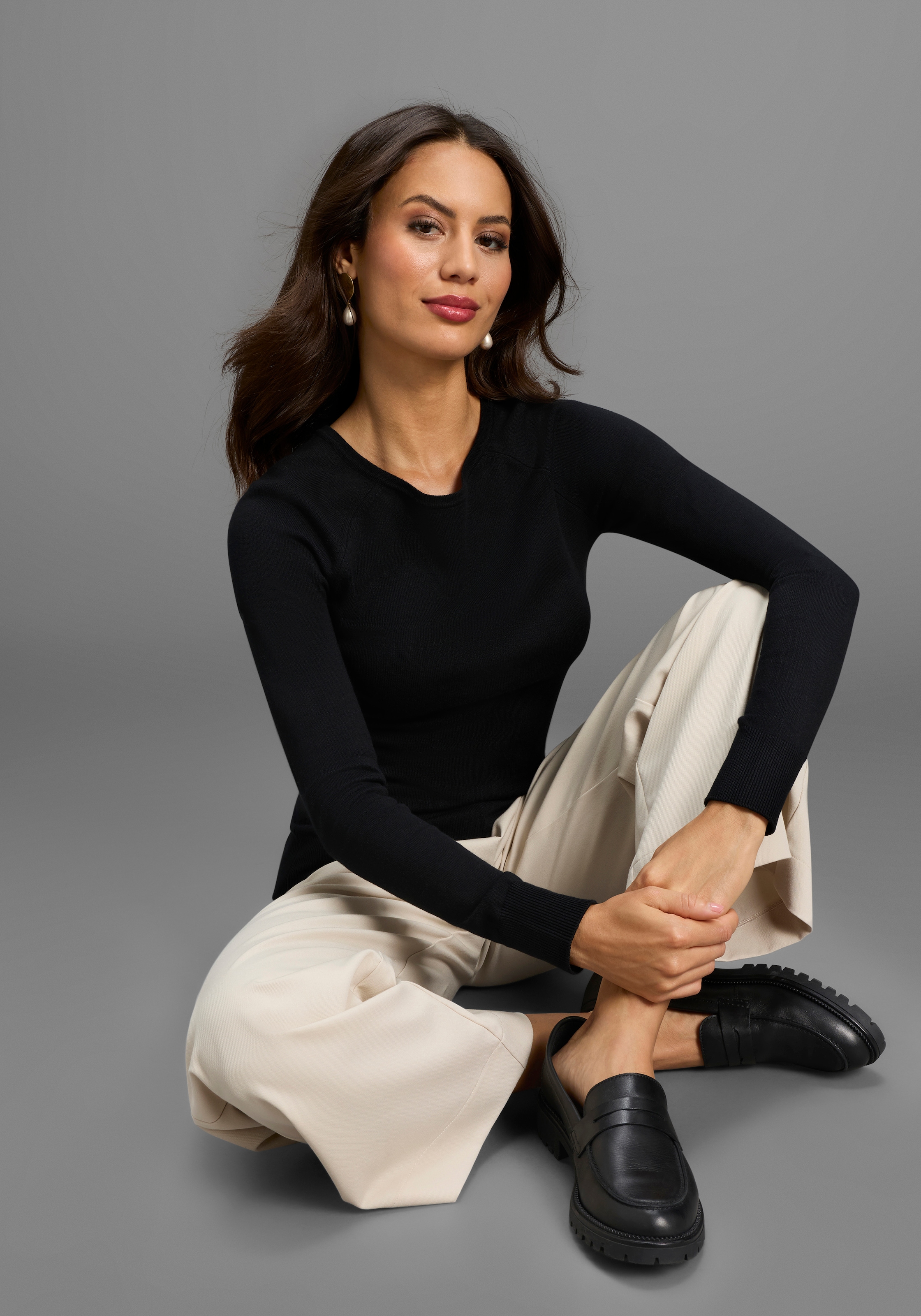 Laura Scott Strickpullover Feinstrickpullover mit Cut Out und Spitzendetail - NEUE KOLLEKTION