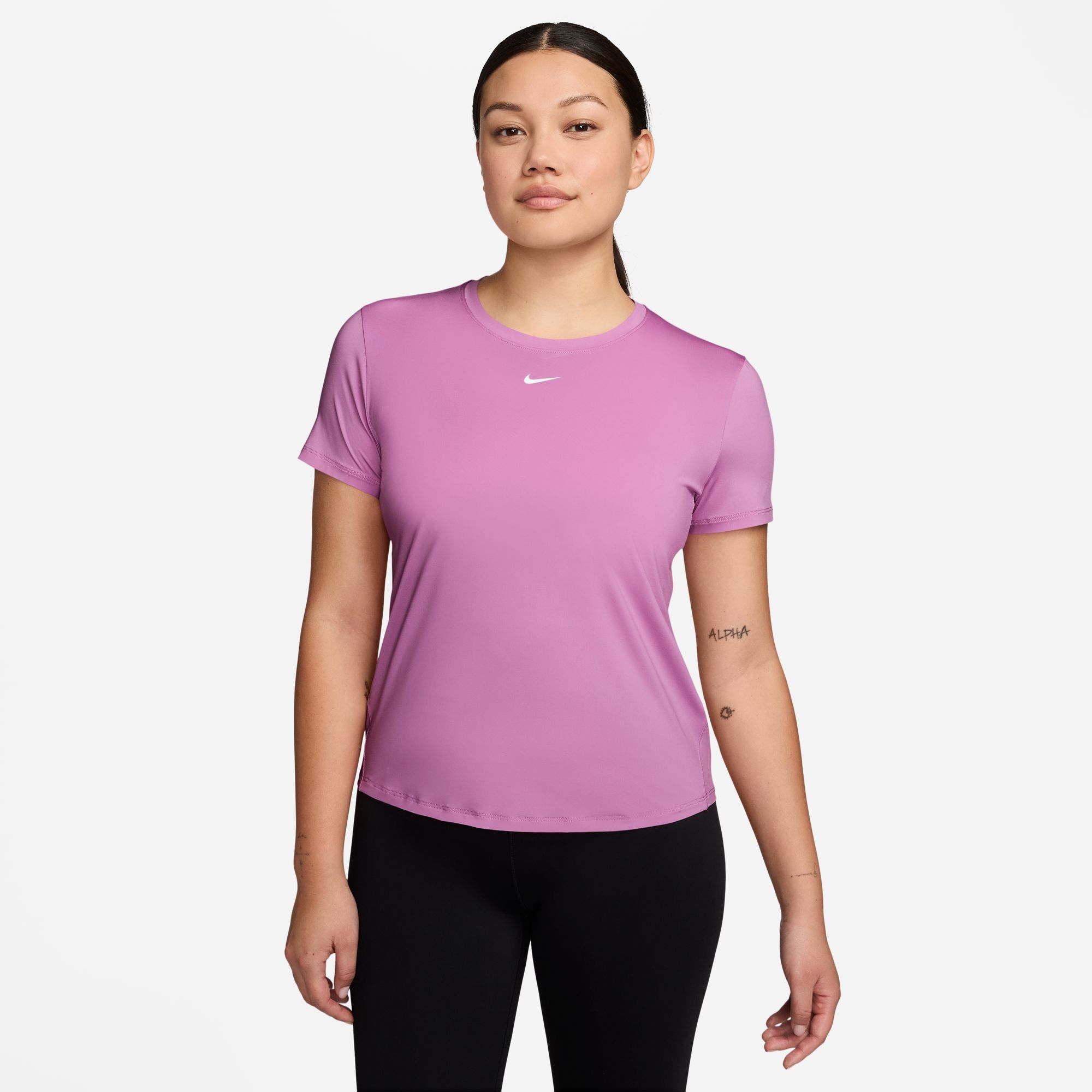 Nike T-Shirt »W NK ONE CLASSIC DF SS TOP« Kurzarm, mit Rundhalsausschnitt, aus Jersey-Material, normale Länge