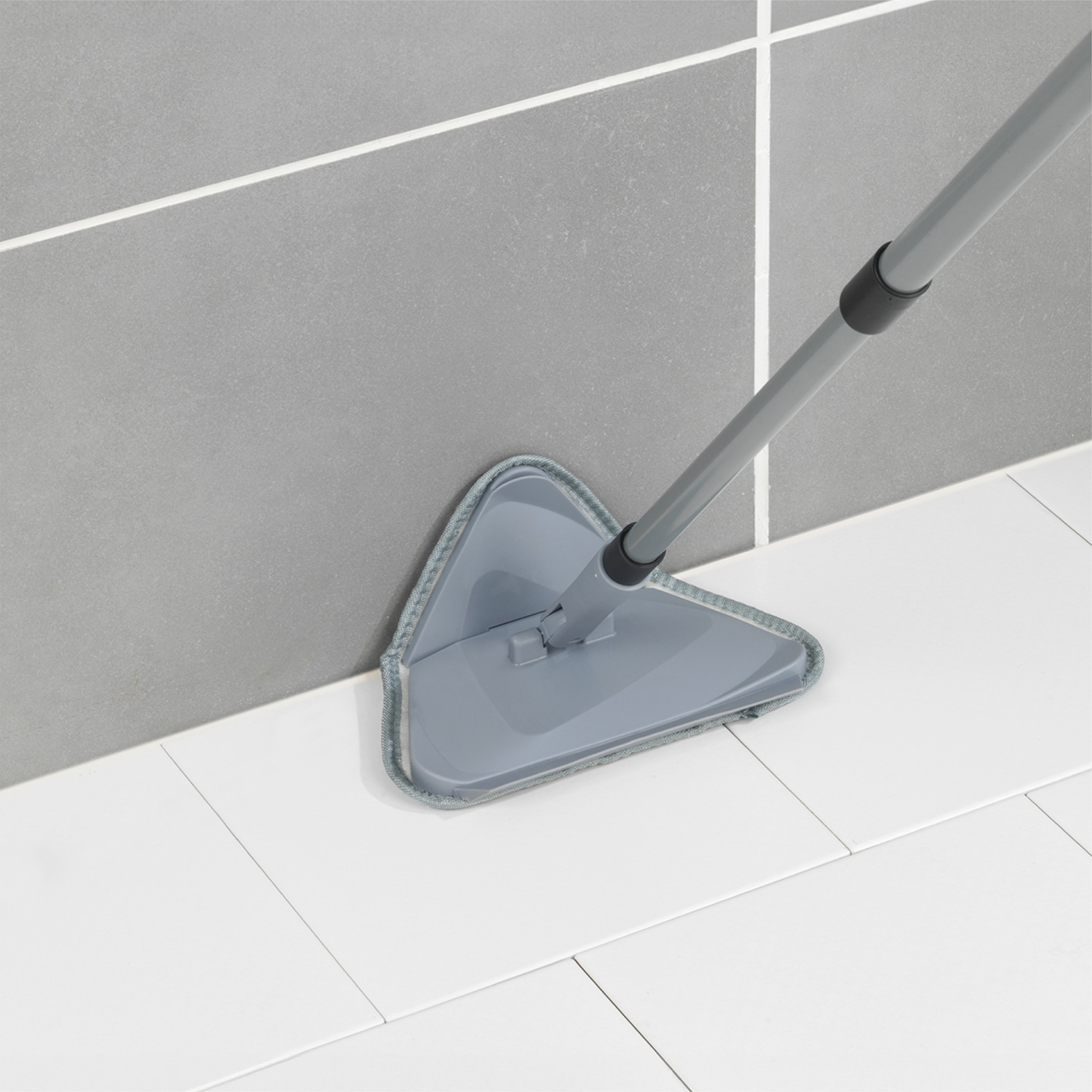 Maximex Bodenwischer-Set »Triangel-Wischer mit Teleskopstiel«, (Set, 5 St.), 360° Duo-Knickgelenk, Mikrofaser-Bezug, reinigt nur mit Wasser