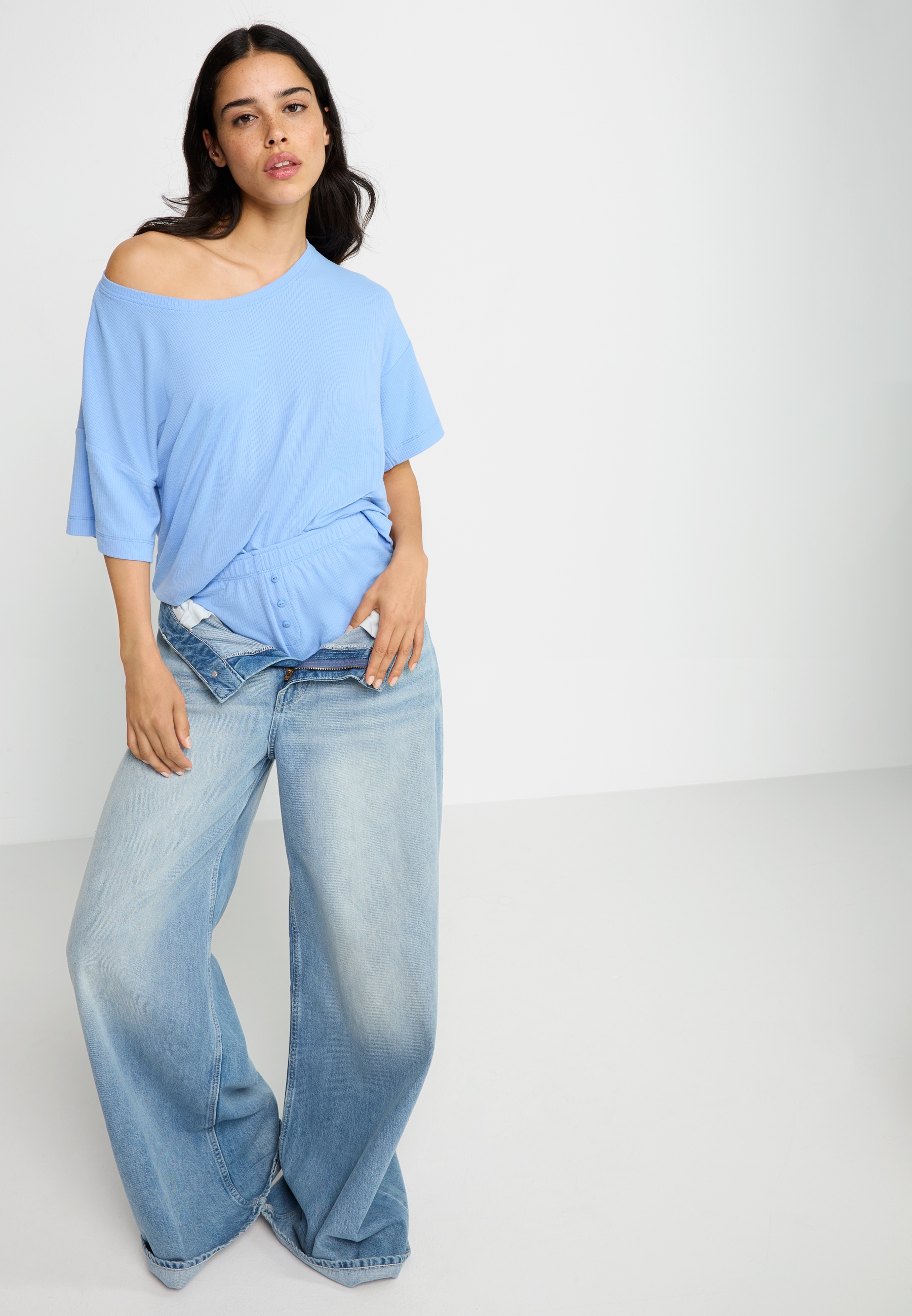 LSCN by LASCANA 2 tlg. mit Zierknopfleiste an der Hose