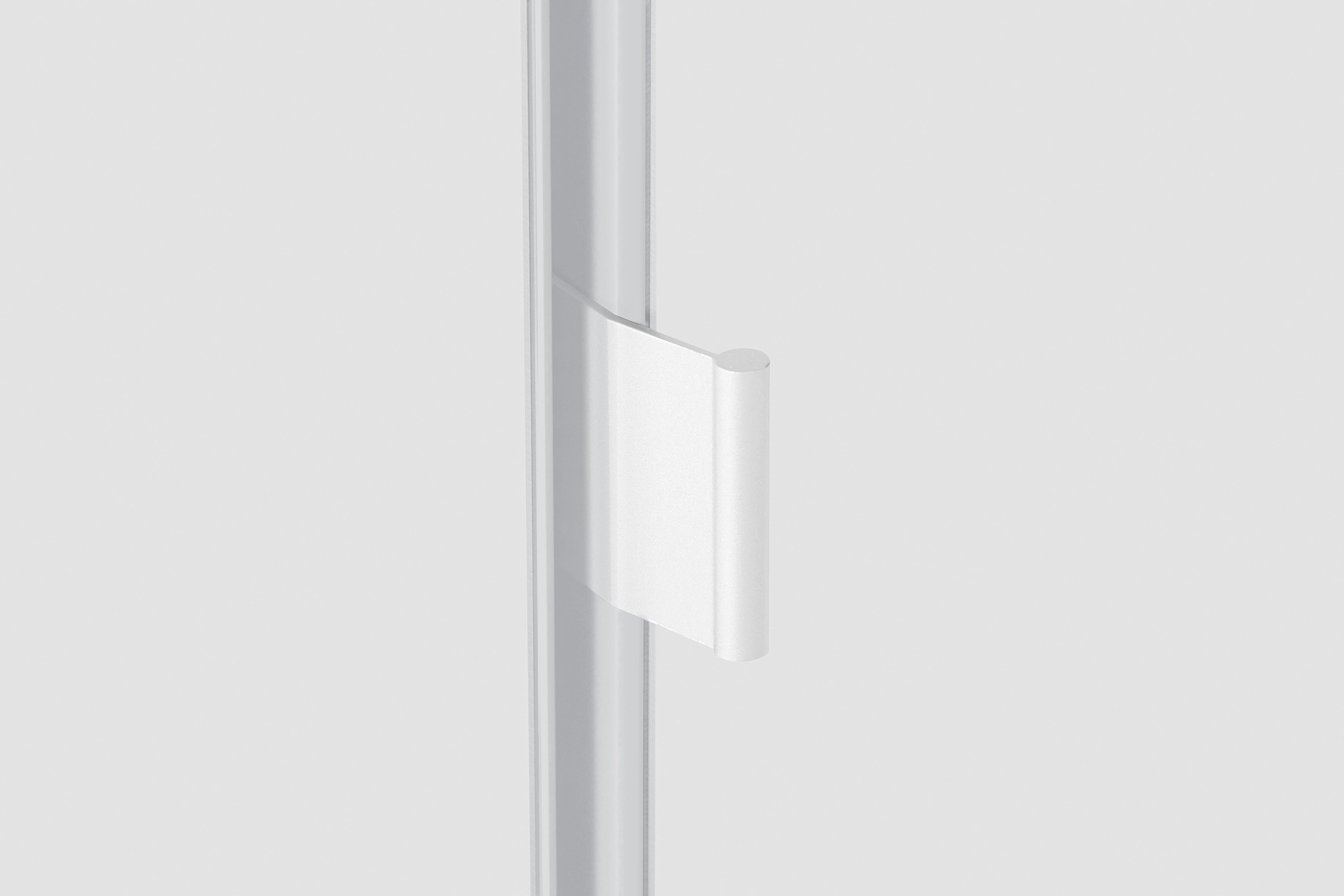 rauch Drehtürenschrank »Kleiderschrank Schrank Garderobe TOPSELLER OTELI inkl. Inneneinteilung«, (erhältlich in Breiten 91-360 cm, ab Breite 136cm inkl. Innenschubladen), mit zusätzlichen Einlegeböden, optional mit Spiegel MADE IN GERMANY