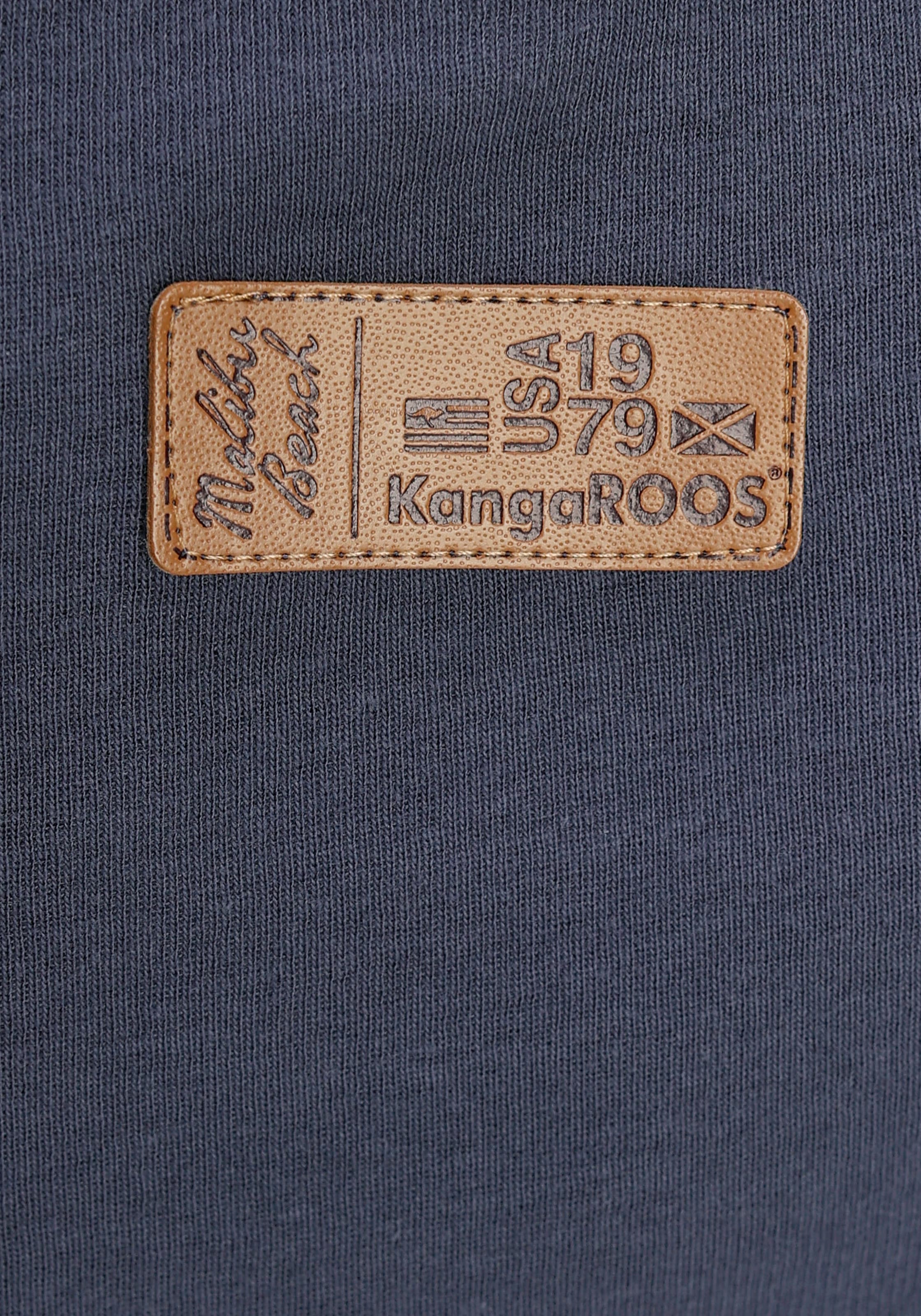 KangaROOS Langarmshirt, mit Krempelärmeln, sehr figurbetont, aus Rippware