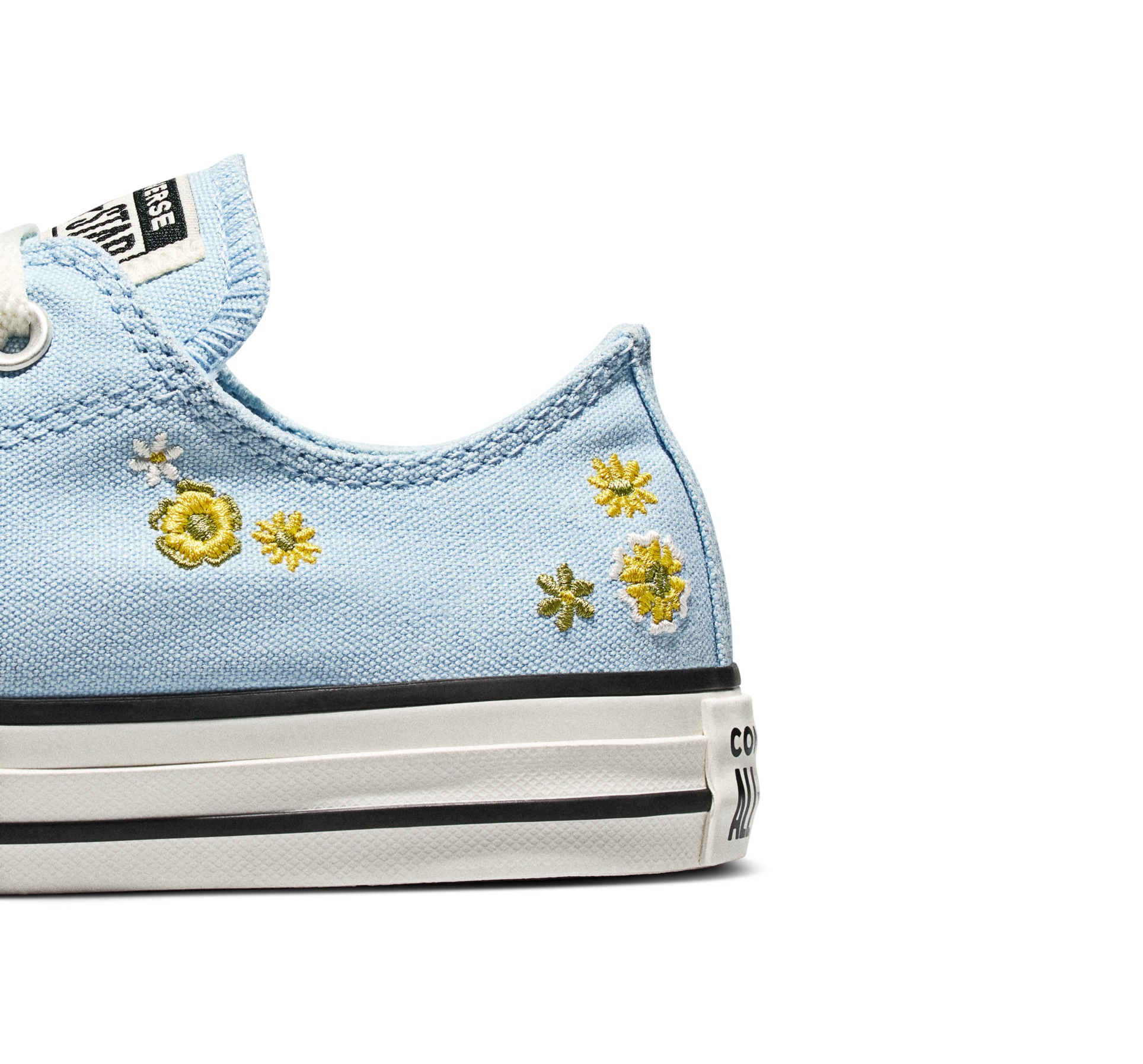 Converse Sneaker »CHUCK TAYLOR ALL STAR EMBROIDERED FLORALS«  für Alltag, mit profiliertem Laufsohlenprofil, sportlicher Stil