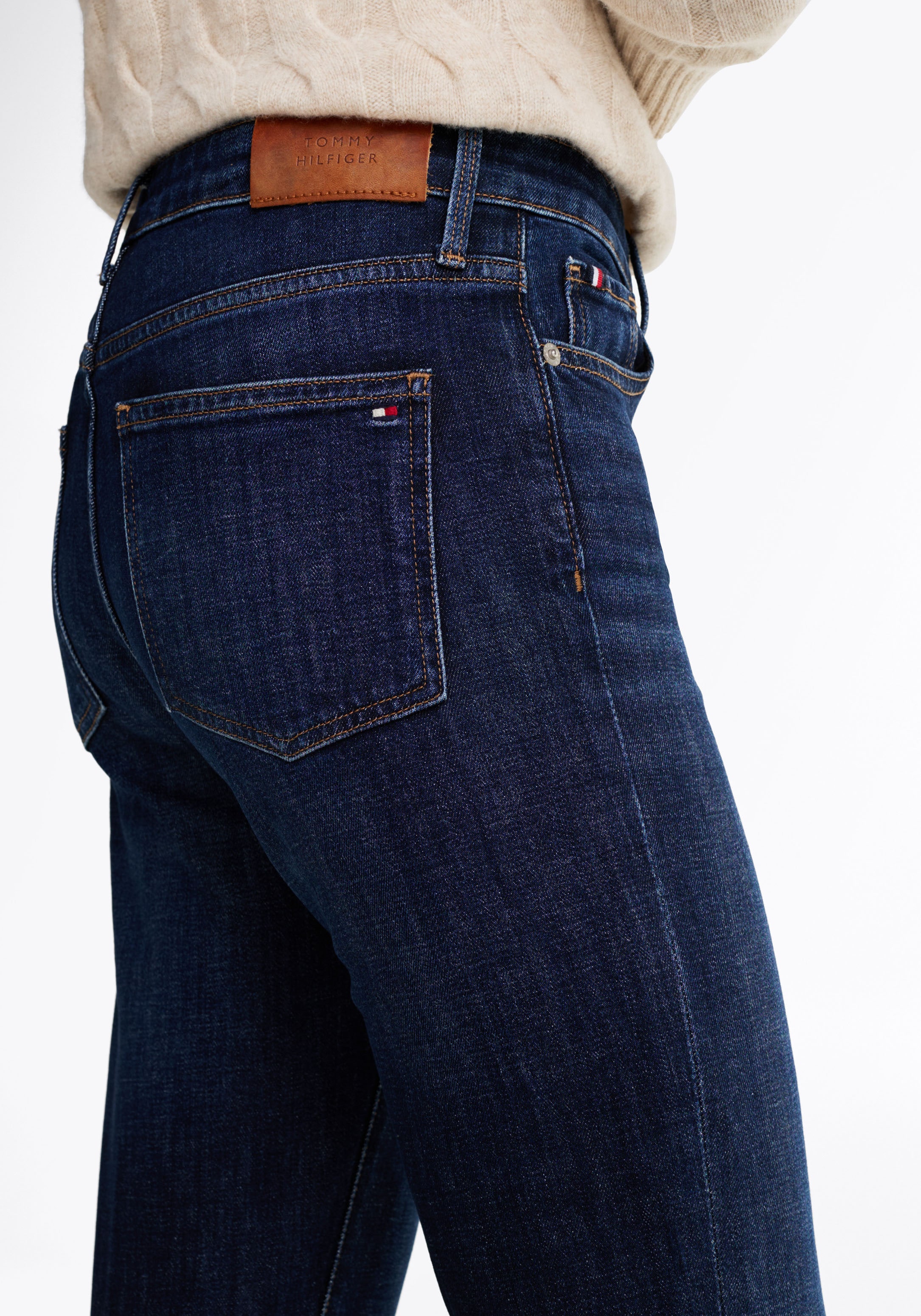 Tommy Hilfiger Bootcut-Jeans »BOOTCUT RW PATY«, mit Tommy Hilfiger Logo-Badge