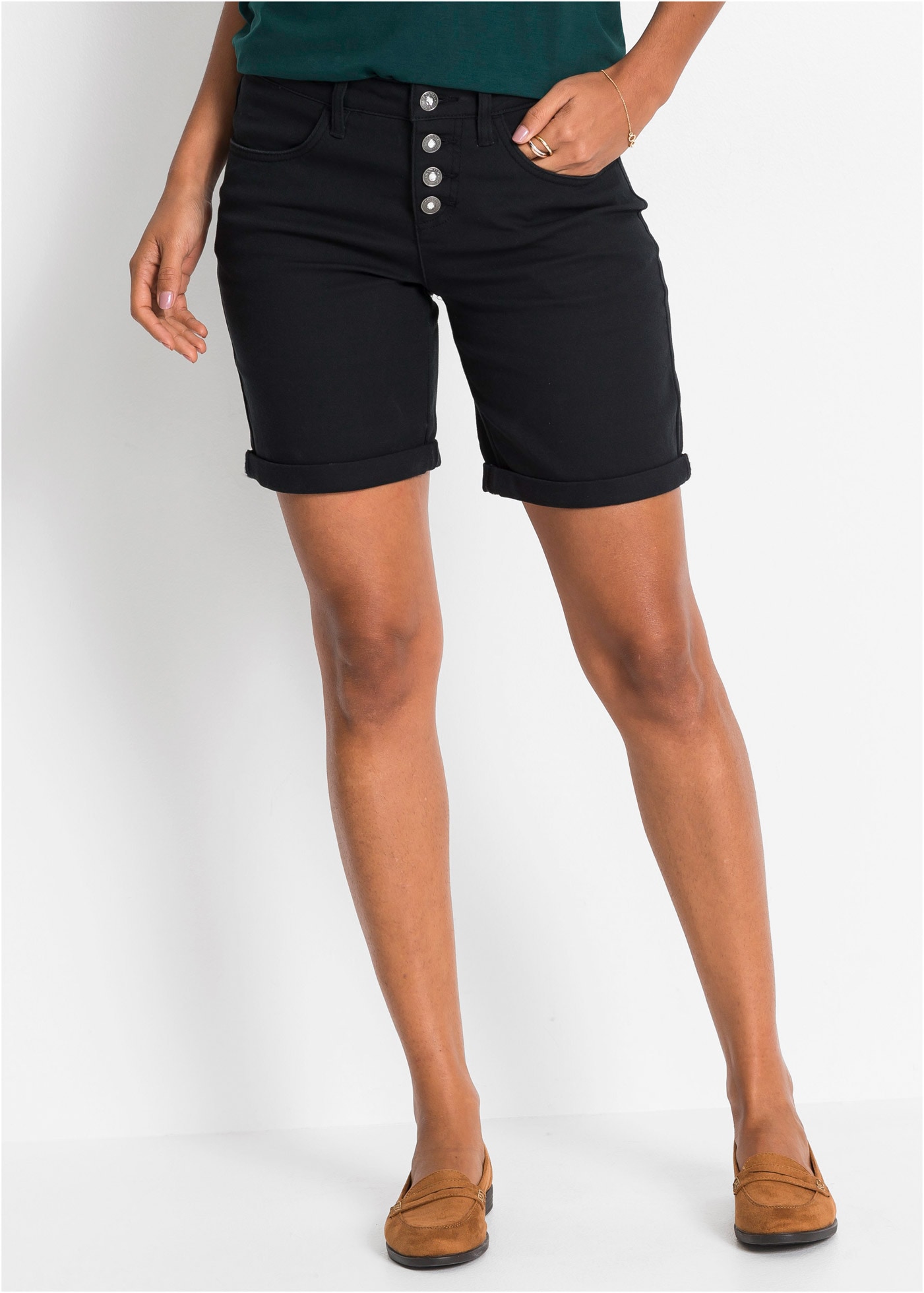 bonprix Bermudas  Skinny Fit, aus Stretch-Material, mit modischer Knopfleiste