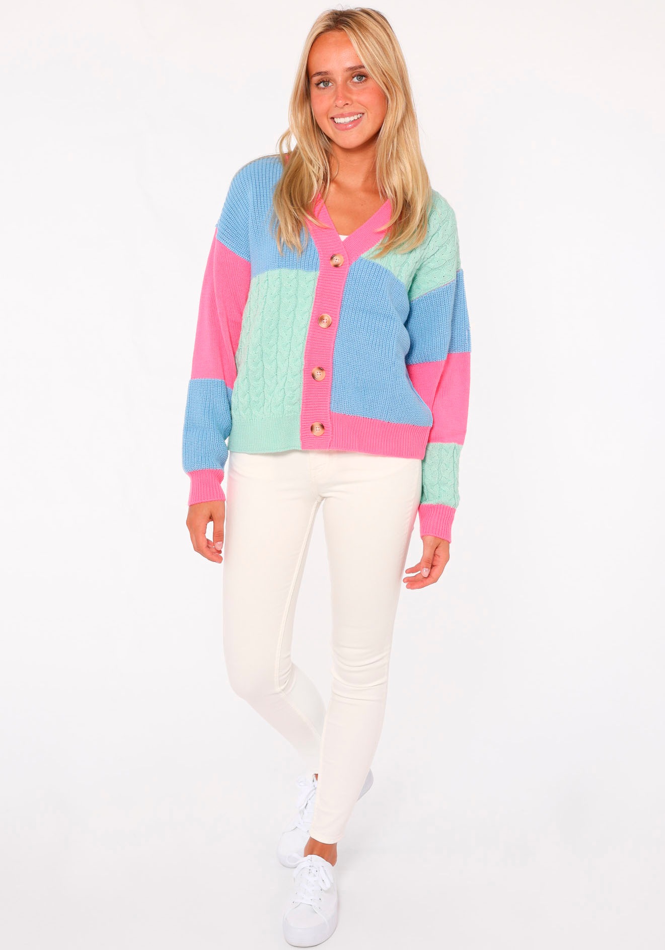 Zwillingsherz Cardigan »"Color Mix"«, "Color Mix" mit Knöpfen, Colorblock und Wollanteil