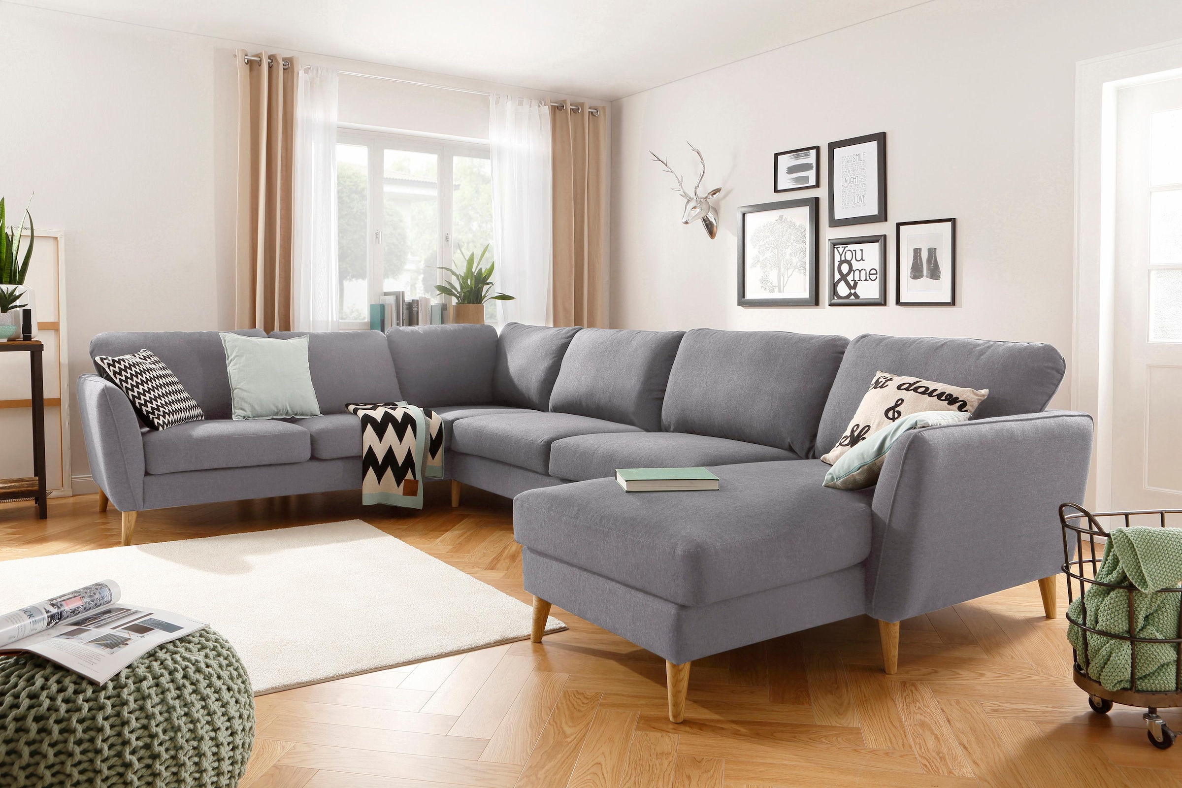 Home affaire Wohnlandschaft »MARSEILLE XXL 349cm, U-Form, Ottomane rechts/links wählbar«, Massivholzbeine Eiche, Landhausstil, Wellenunterfederung