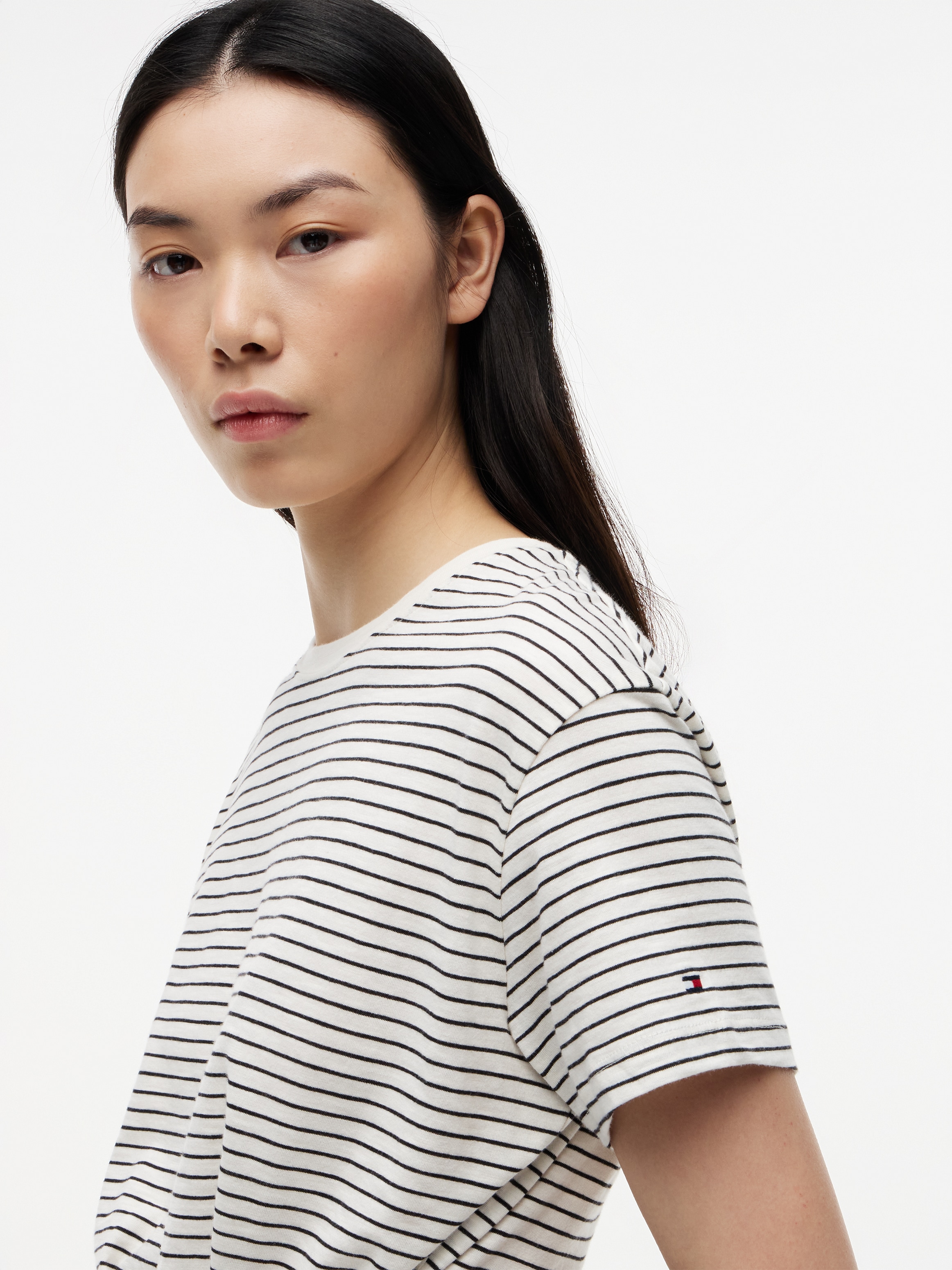 Tommy Hilfiger Kurzarmshirt »CO SLUB KNOT SS TEE« mit Bindegürtel in der Taille