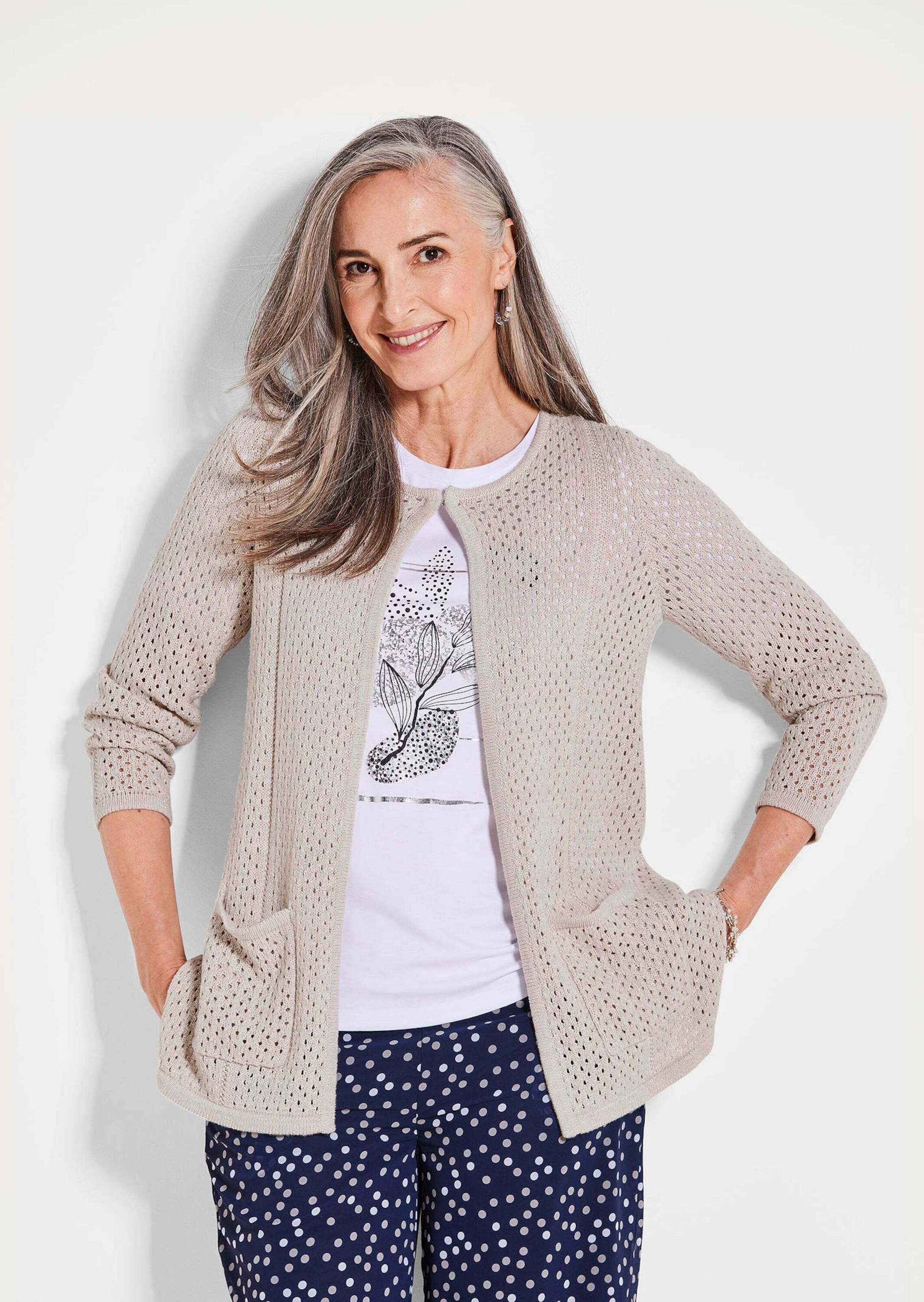 GOLDNER Kurzjacke »Kurzgröße Brauner Cardigan mit Lochmuster, Langarm«